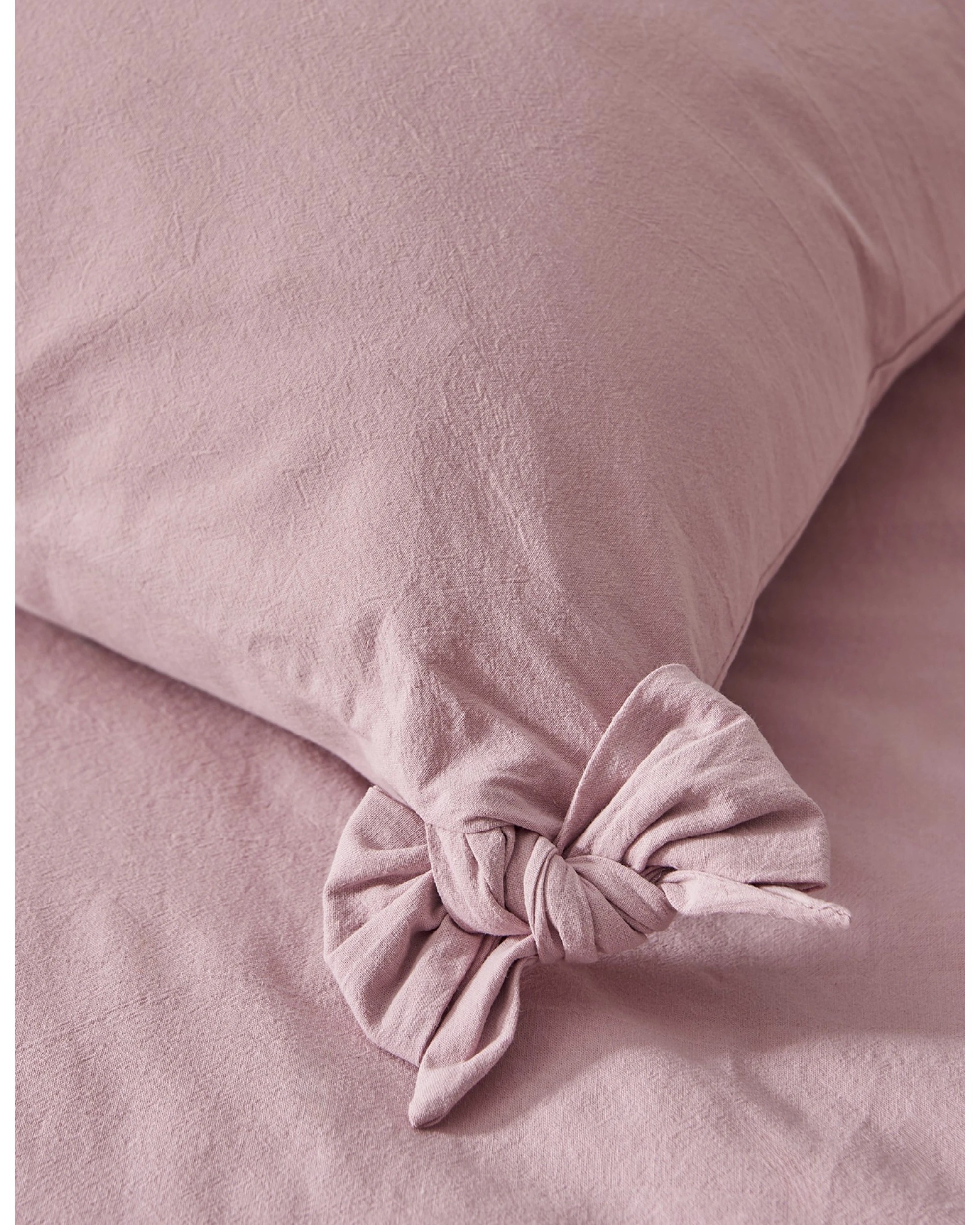 3 Dreamaker Bonnie Washed Cotton Quilt Cover Set with Bows Double Bed - King Bed - Pink Pearl, 3 of 9