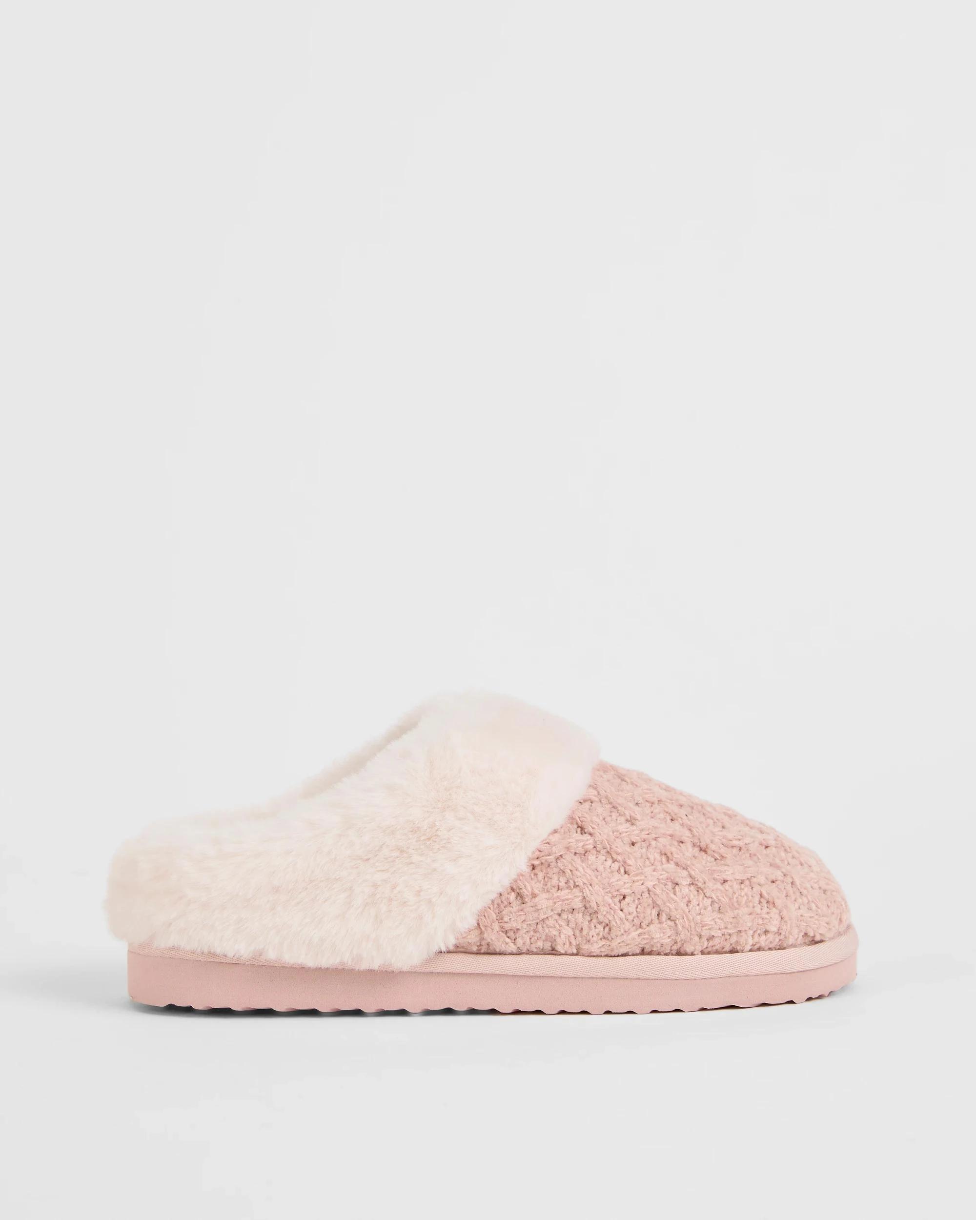 1 Target Womens Knitted Slipper Scuffs PINK, 1 of 2