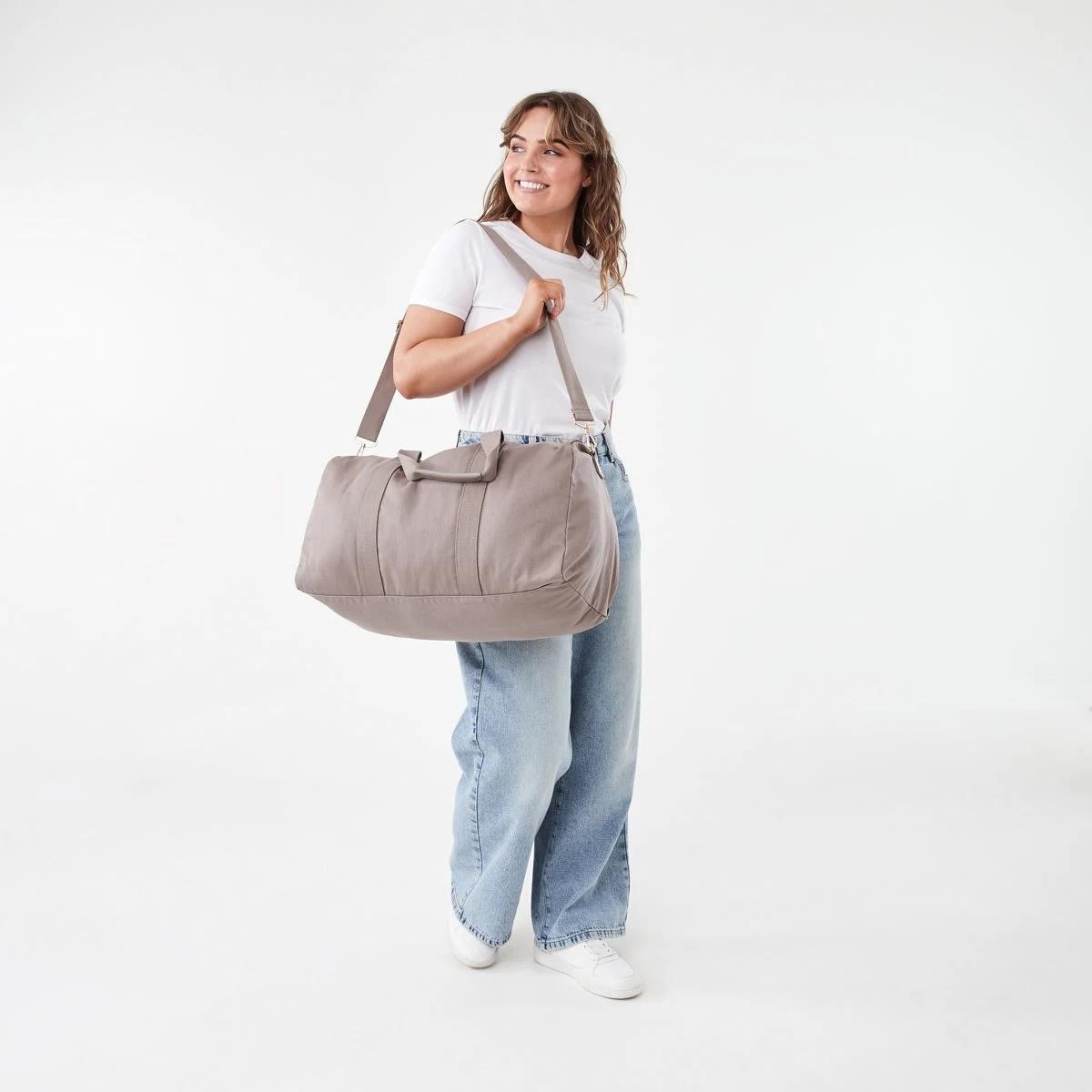 5 Canvas Weekender Bag Taupe Brn, 5 of 6