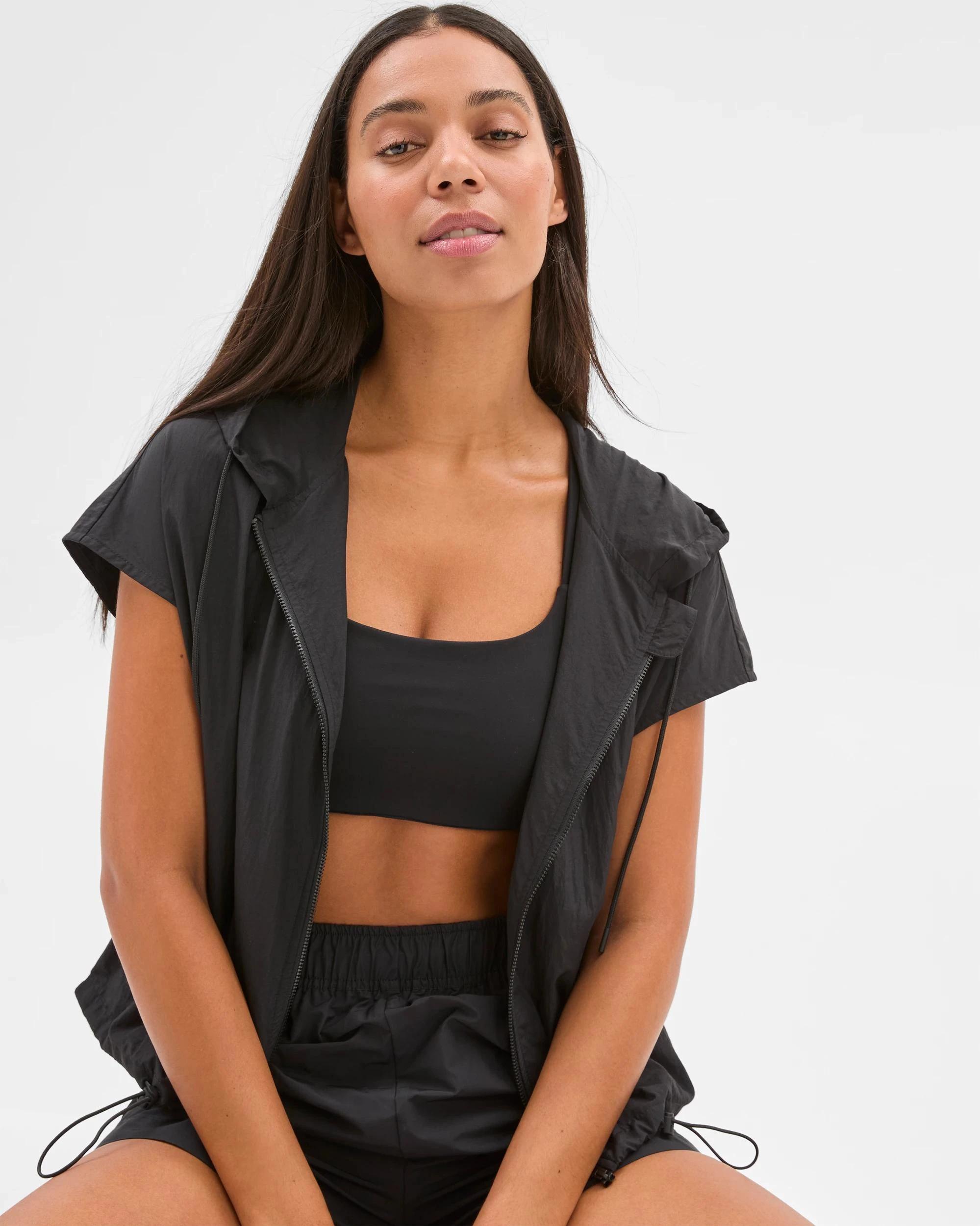 5 Target Active Lightweight Zip Through Vest BLACK, 5 of 6