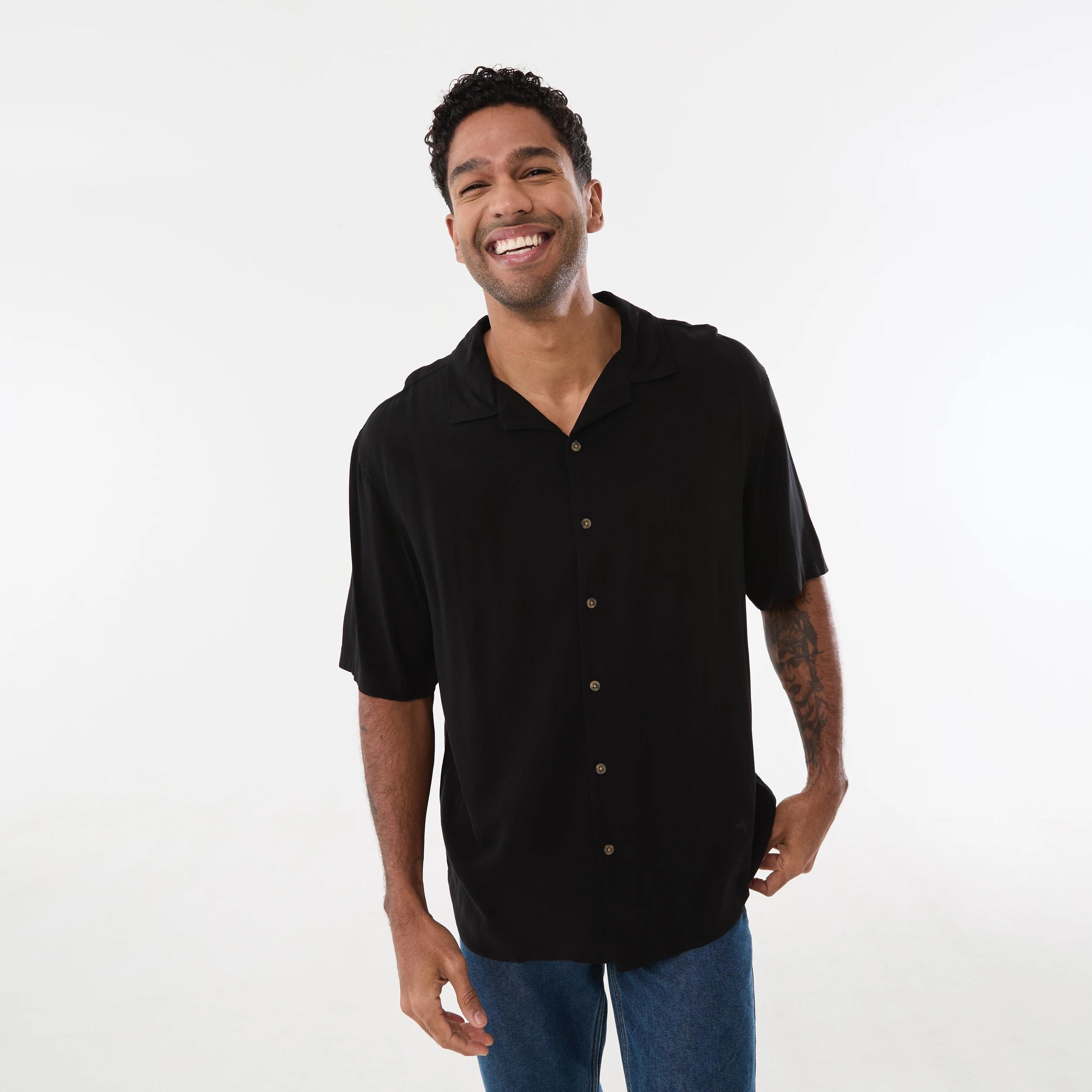 1 Short Sleeve Plain Resort Shirt BLACK, 1 of 5