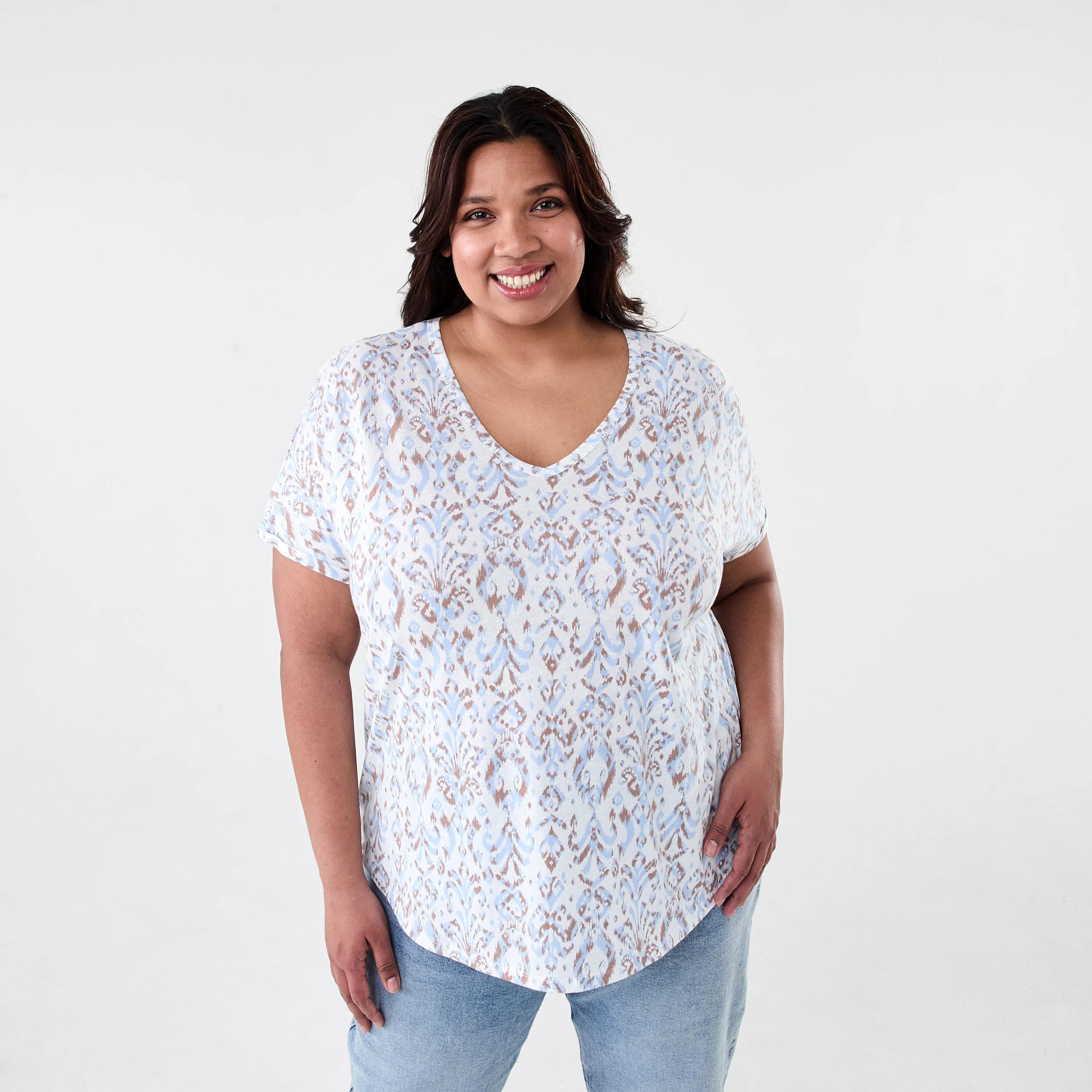 1 Curve Short Sleeve Print V-neck T-shirt Ikat, 1 of 6