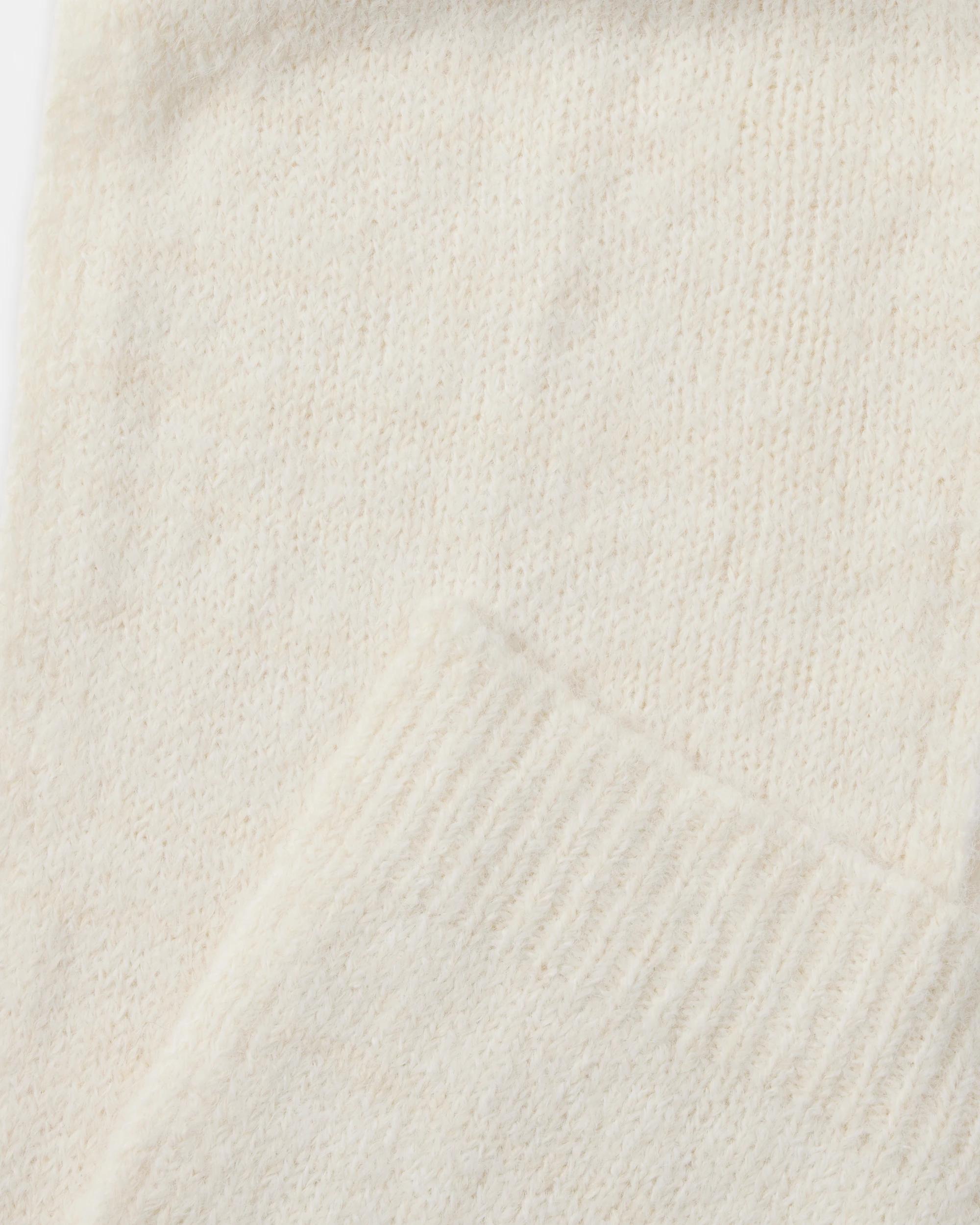 2 Chunky Knit Scarf Cld White, 2 of 3