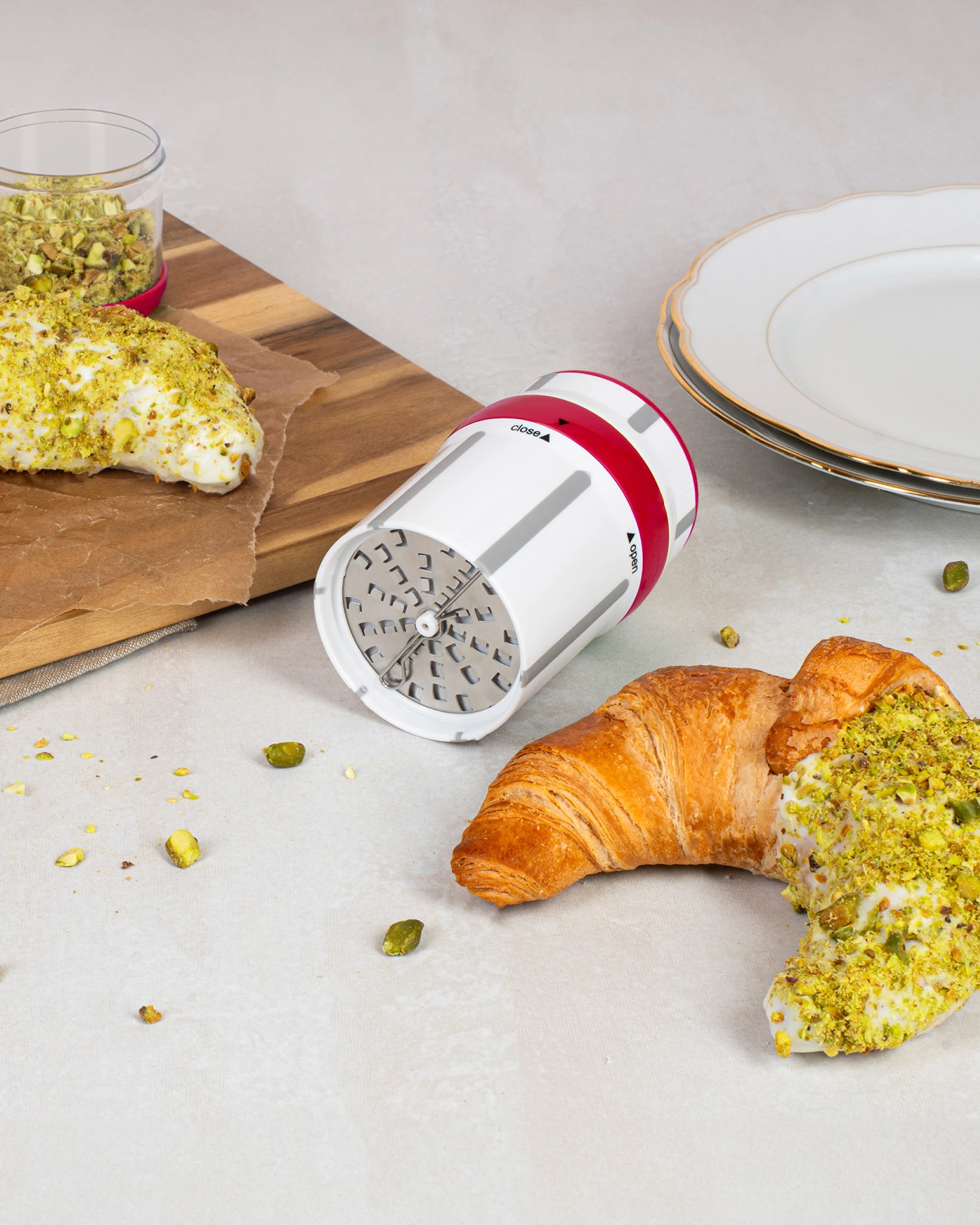 3 Nicer Dicer Maestro Compact Handheld 3-in-1 Grater and Slicer, 3 of 7