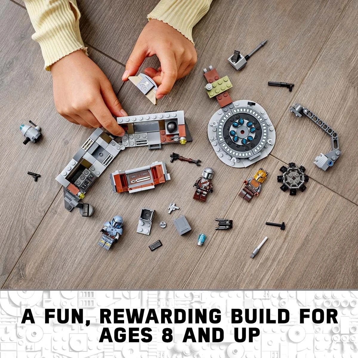 6 LEGO Star Wars Mandalorian The Armorer’s Mandalorian Forge 75319, 6 of 7