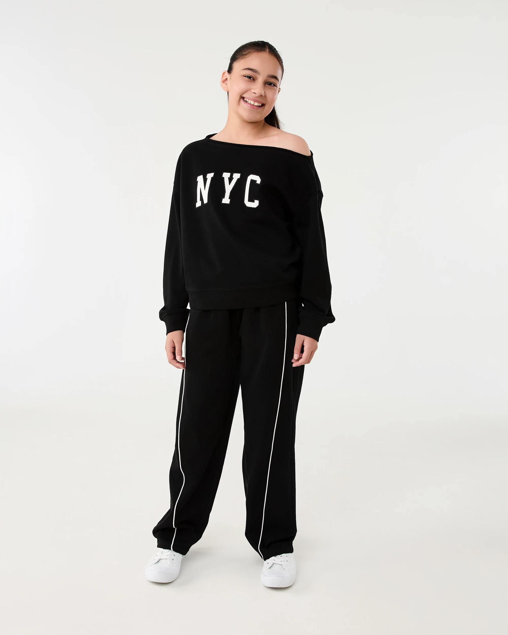 7 Barrel Leg Trackpants Black, 7 of 8