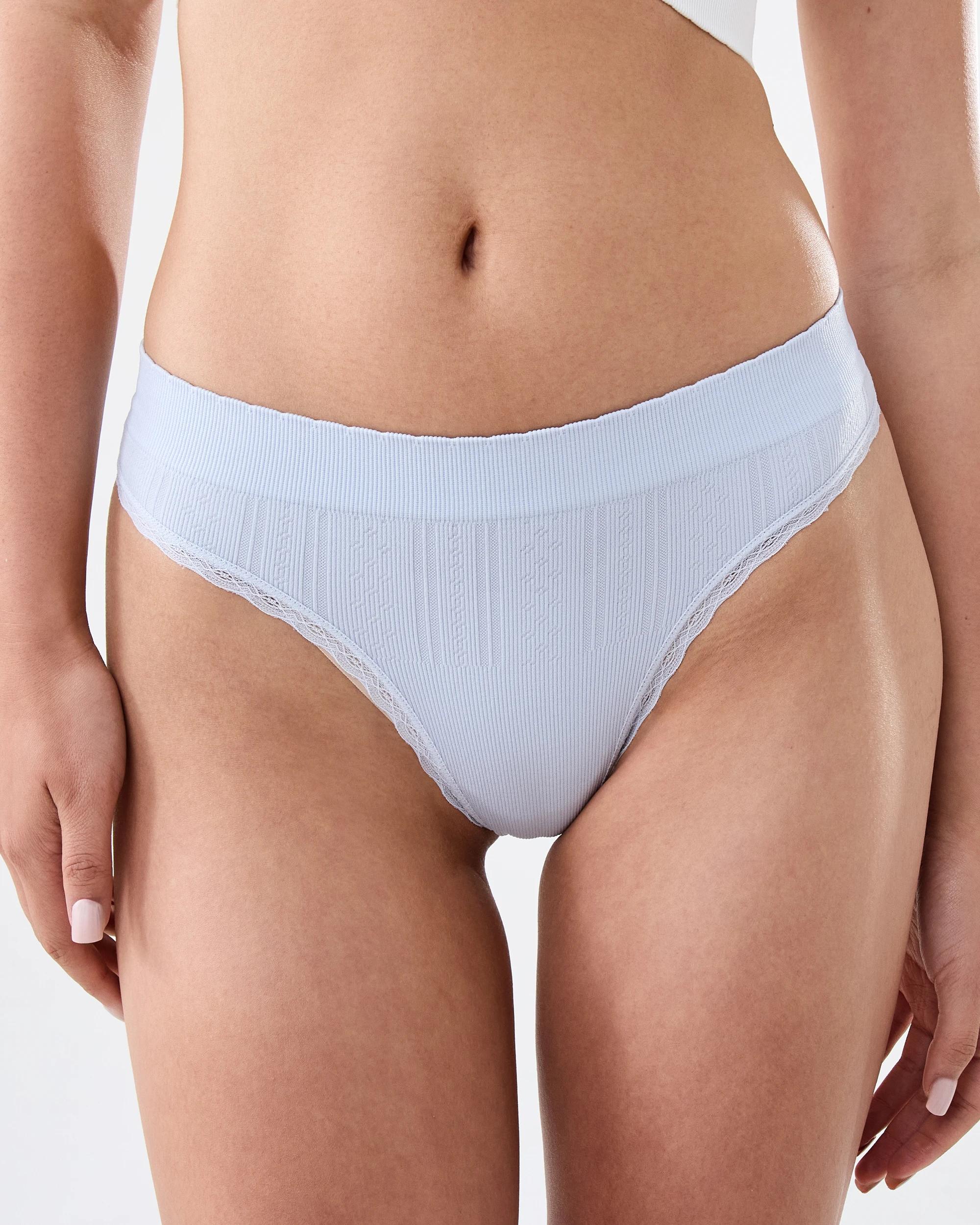 5 3 Pack Seamfree Rib G-String Briefs Chery Hrts, 5 of 10