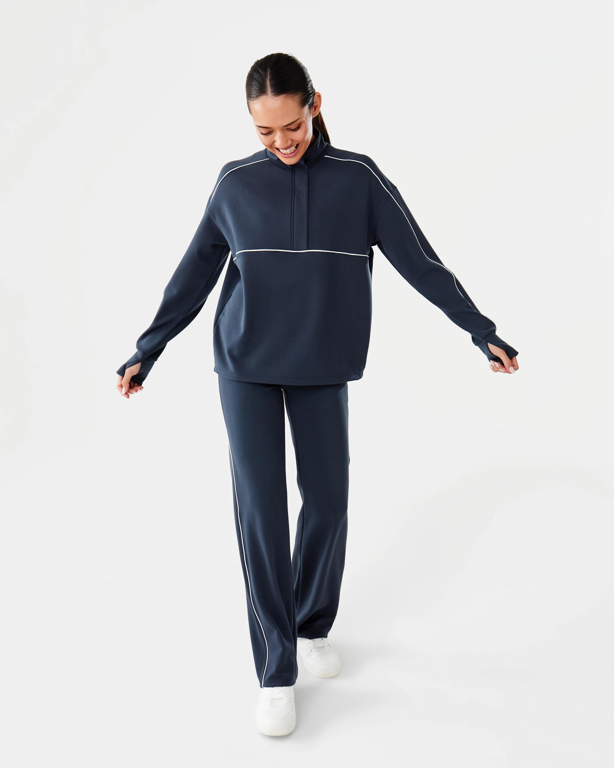 2 Active Womens Ribbed Scuba Long Sleeve Top Shade Navy, 2 of 8