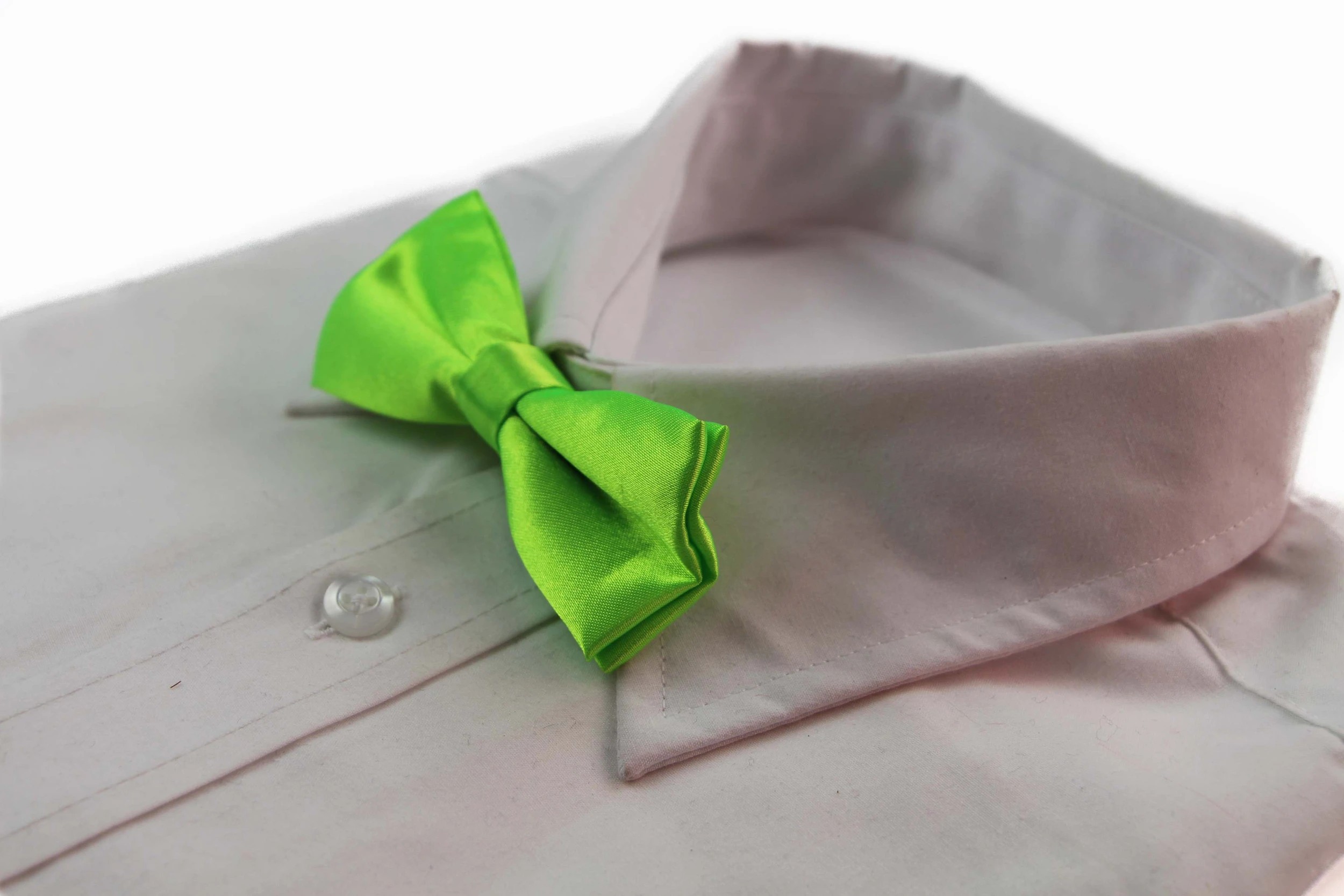 4 Zasel Boys Fluro Green Plain Bow Tie - Green, 4 of 5