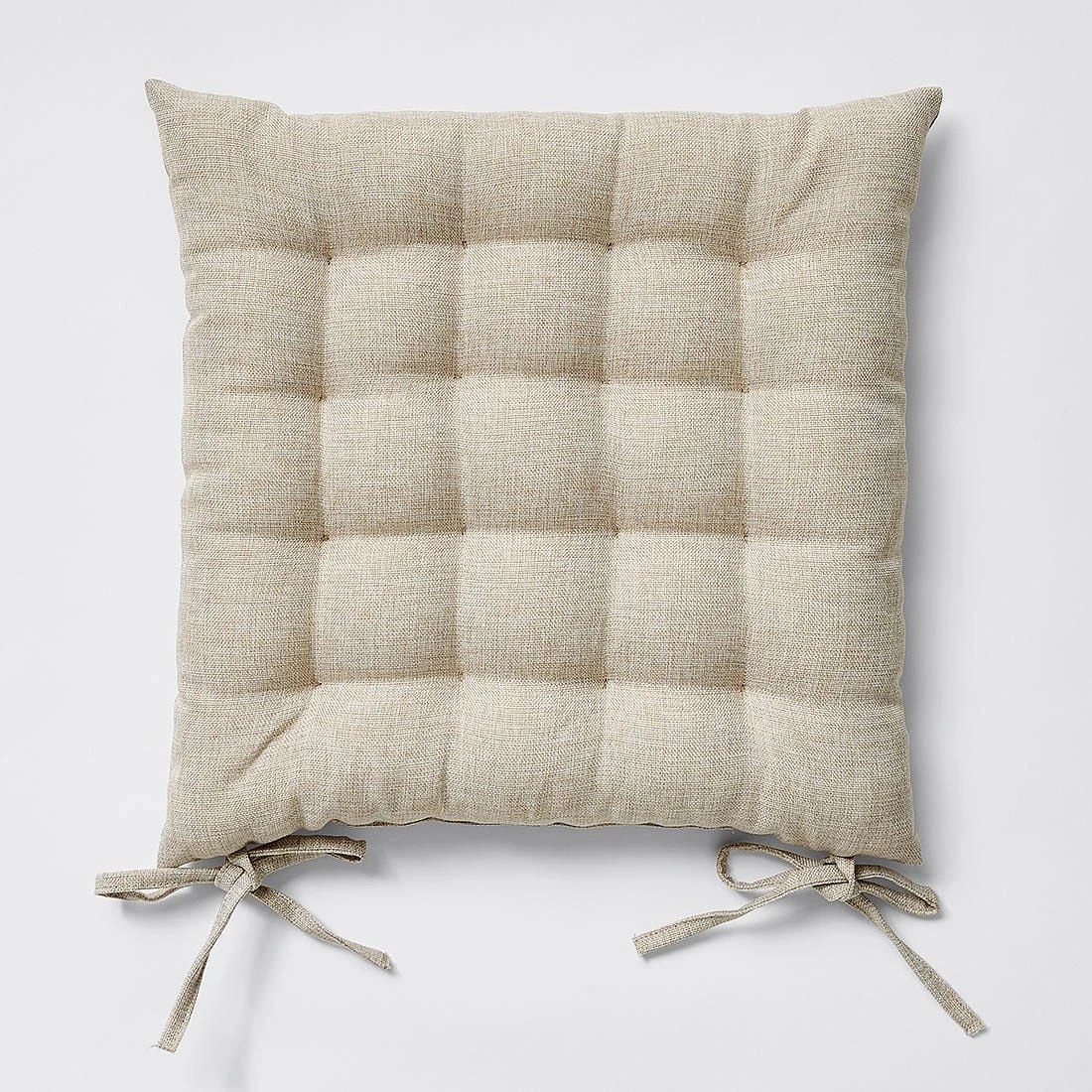 1 Target Chair Pad
 - Natural, 1 of 2