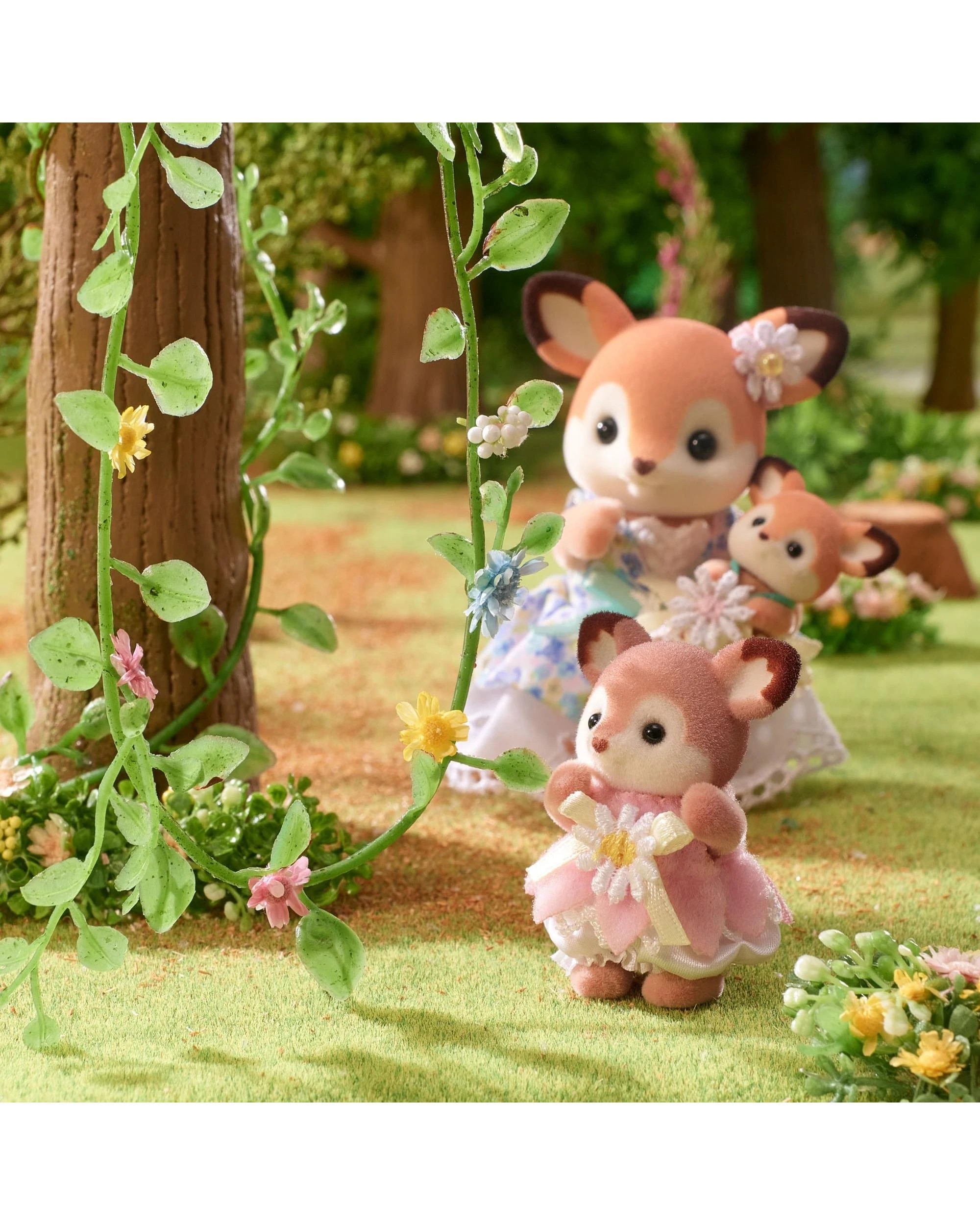 6 Sylvanian Families Floral Swing Set, 6 of 8