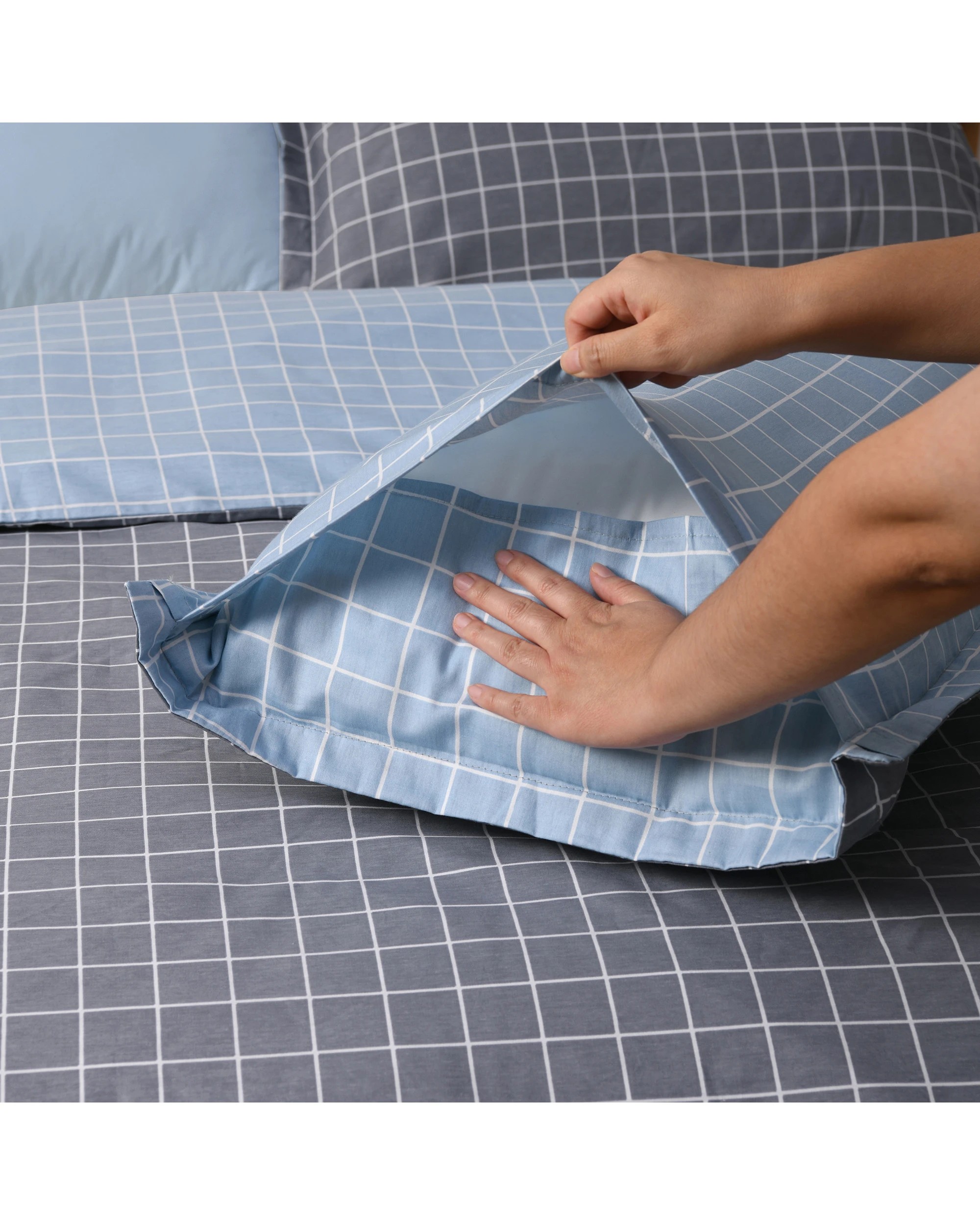 8 Dreamaker Luca 100% Cotton Reversible Quilt Cover Set - King Bed - Grey, 8 of 8