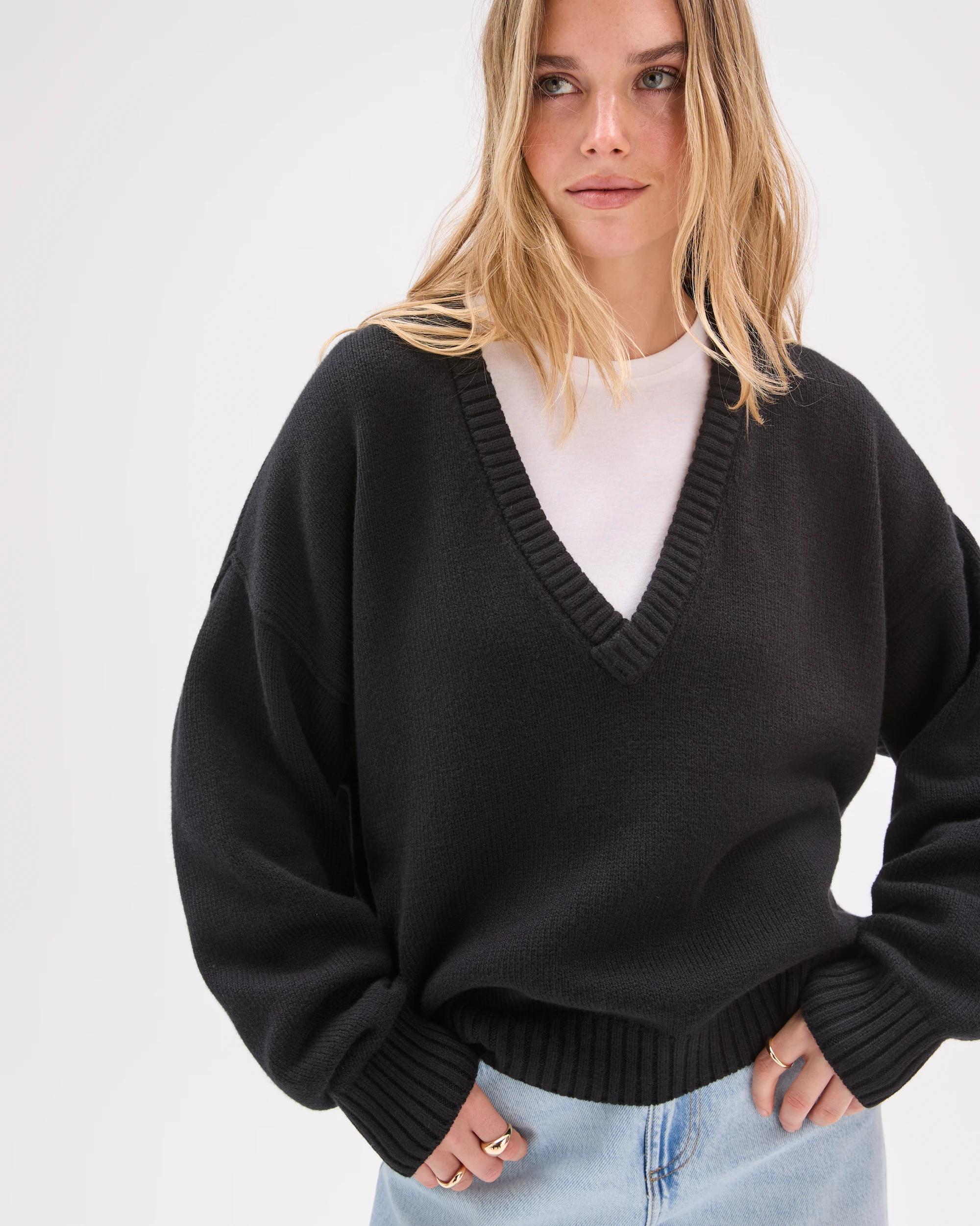 7 Lily Loves Deep V-Neck Jumper BLACK, 7 of 7
