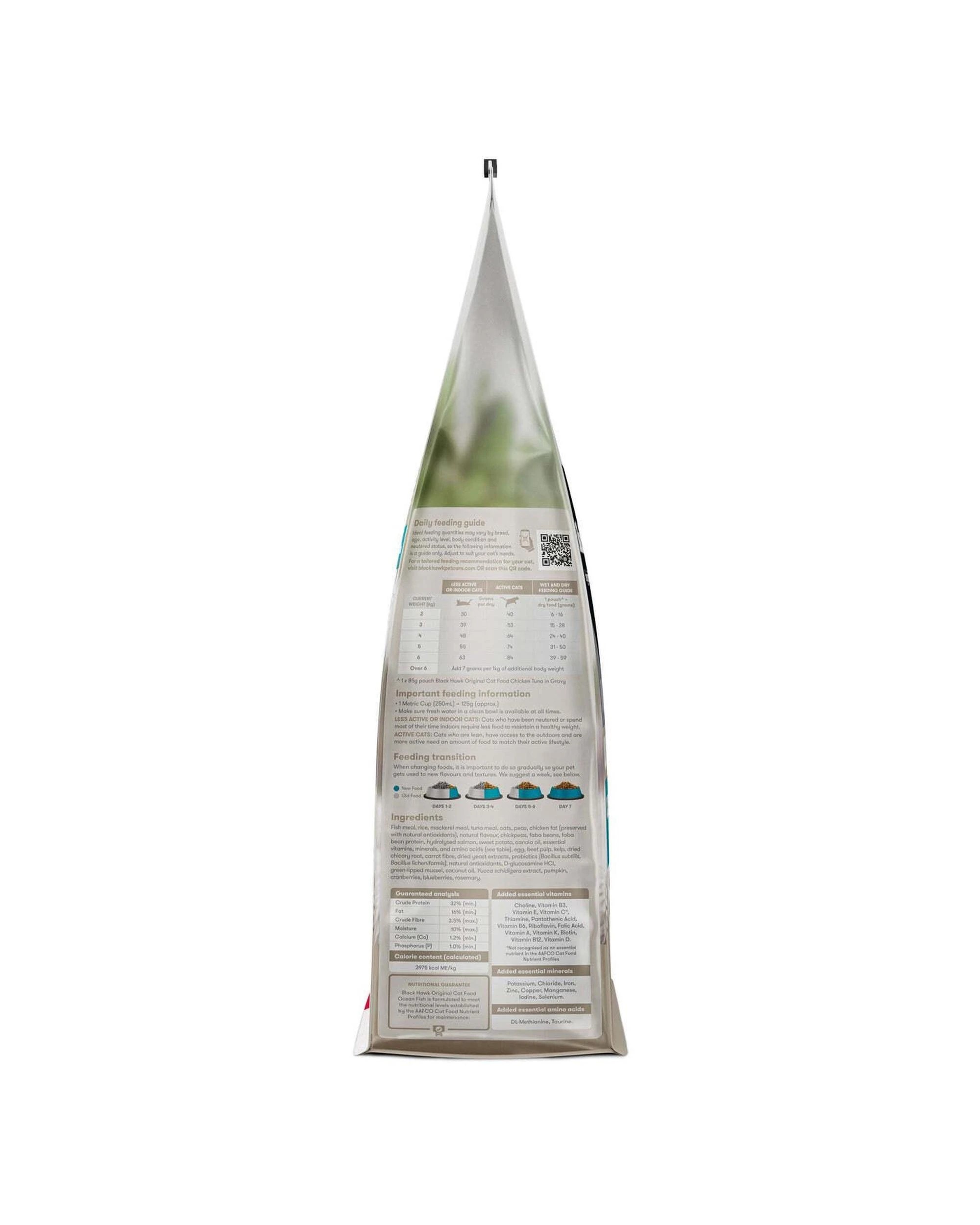 3 Black Hawk Adult 1+ Complete & Balanced Dry Cat Food Original Ocean Fish 8kg, 3 of 4