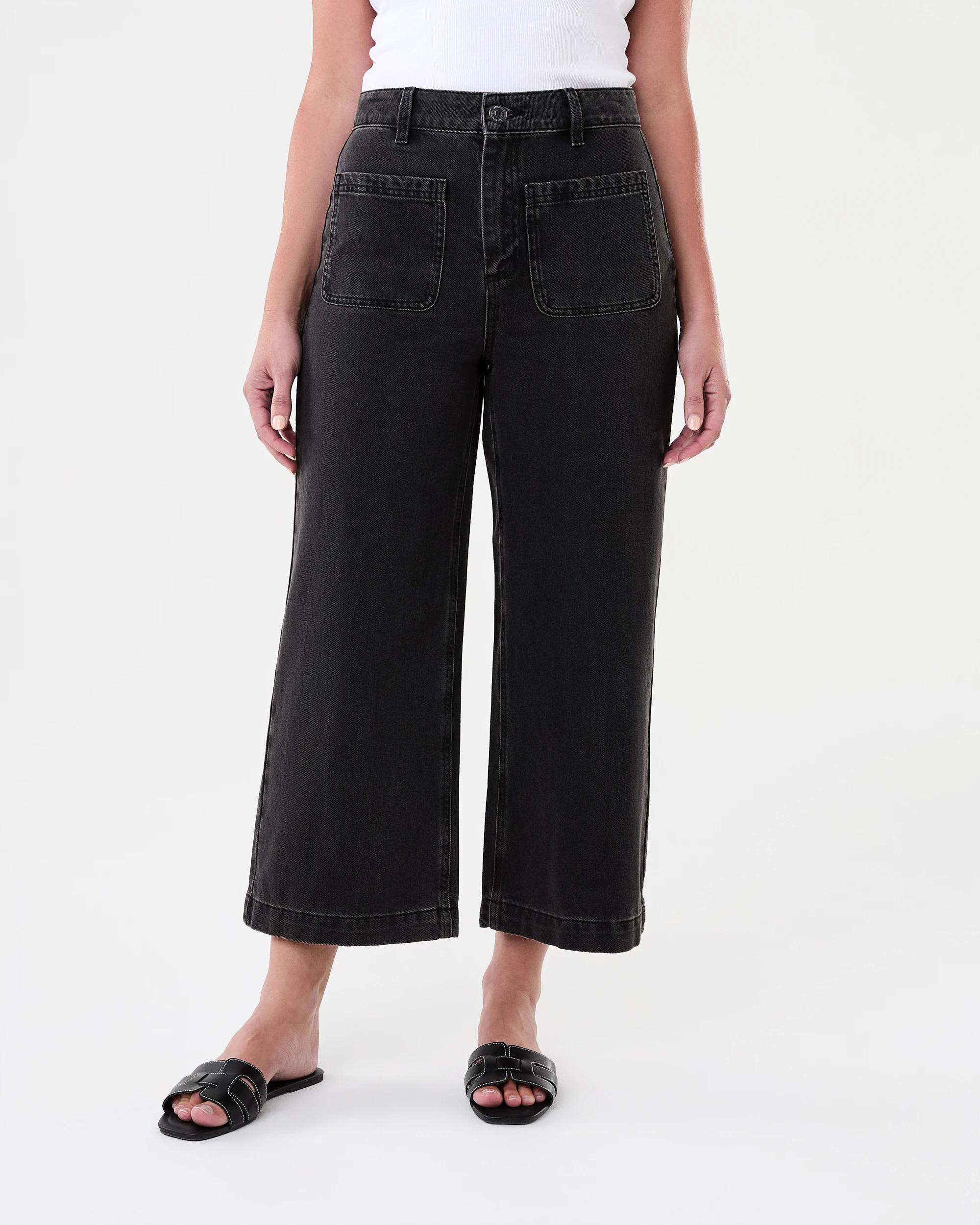 1 Cropped Wide Leg Jeans Black Wash, 1 of 8
