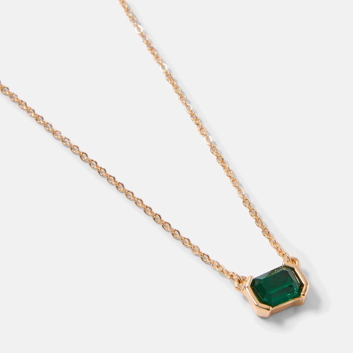 1 Stone Pendant Necklace - Gold Tone and Green GOLD METAL, 1 of 4