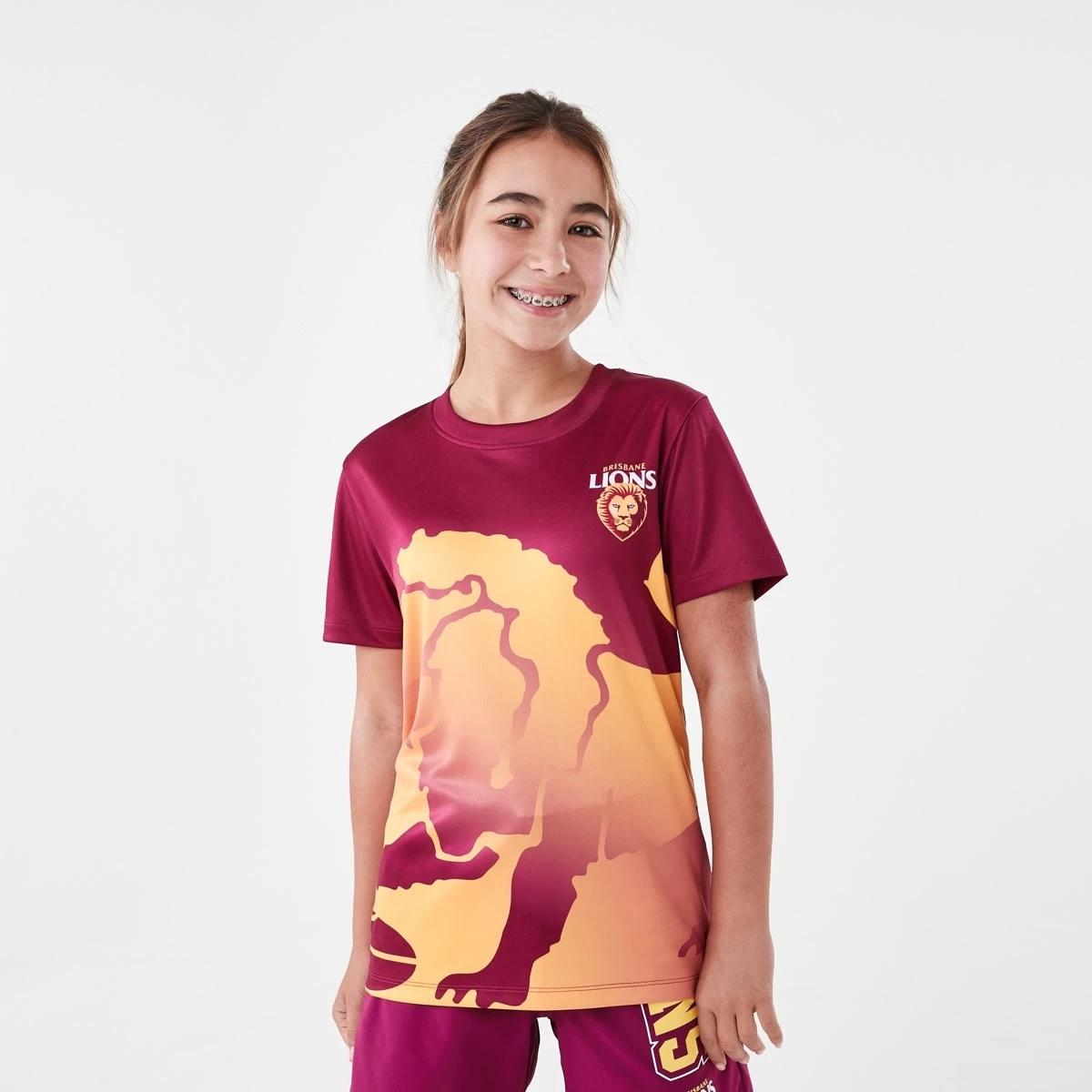 2 Official AFL Kids Training T-shirt Brisbane, 2 of 10