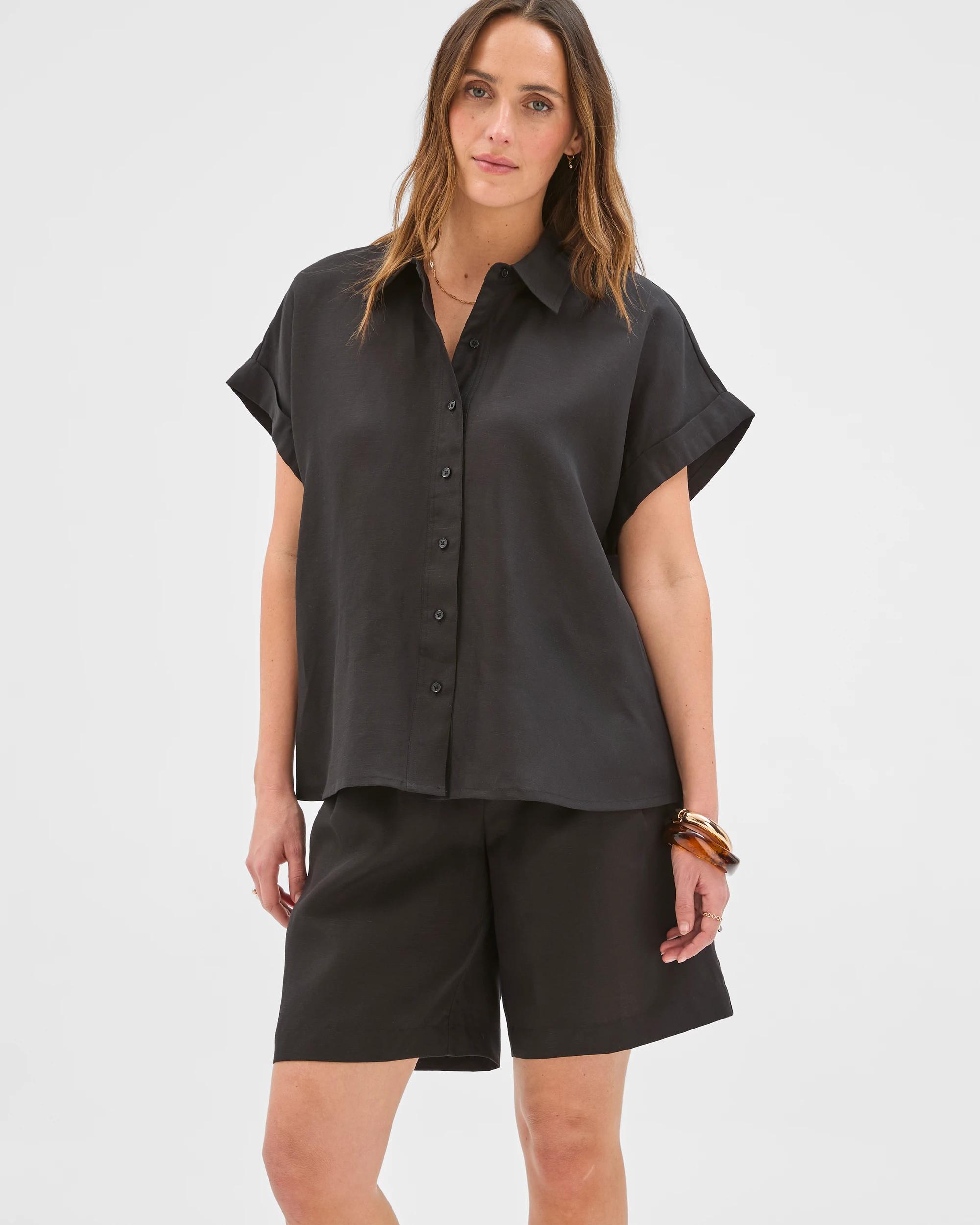 2 Preview Sarah Short Sleeve Shirt BLACK, 2 of 7