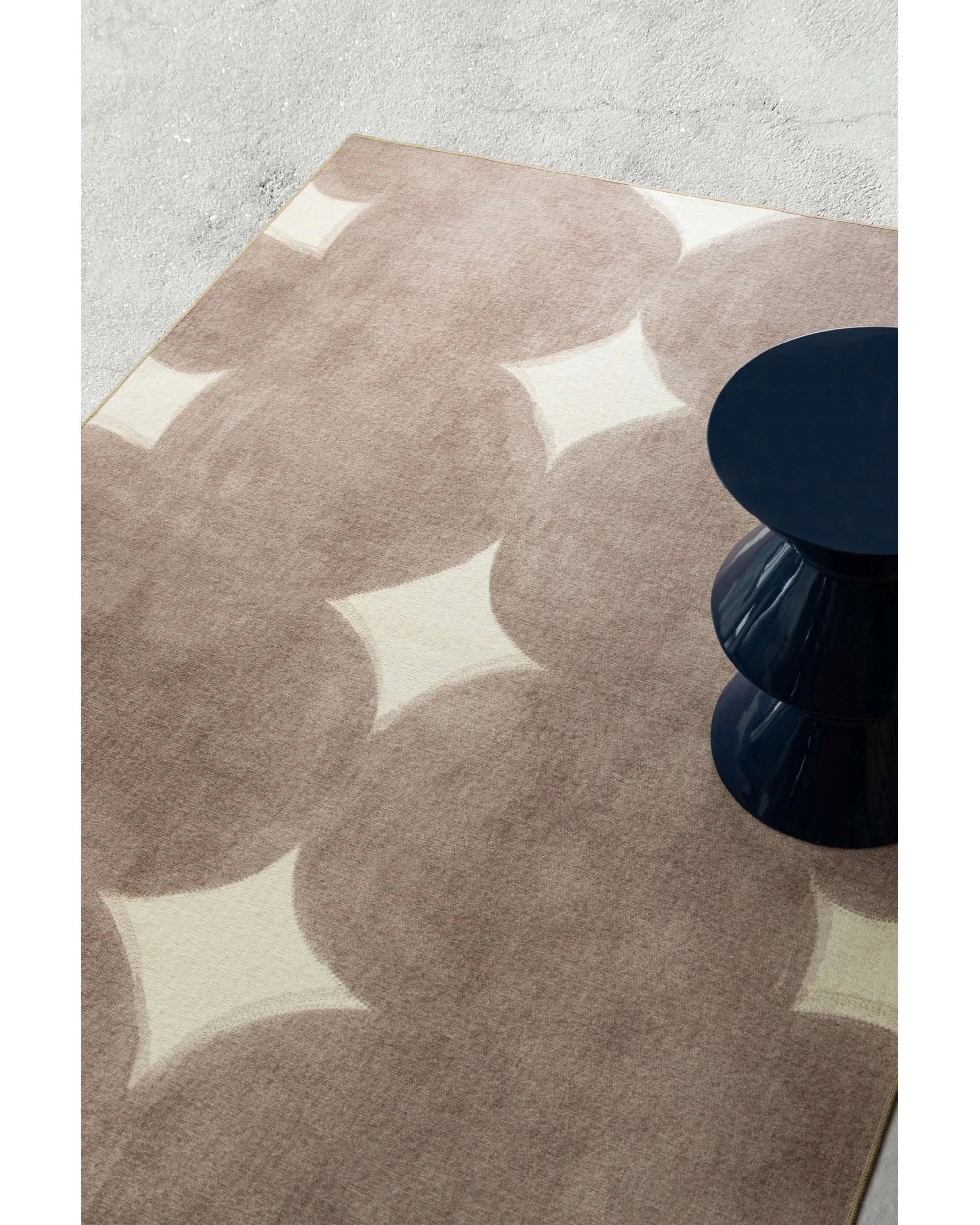 3 Loopsie Balharbour Indoor Outdoor Washable Rug-290cm x 200cm - Brown, 3 of 8