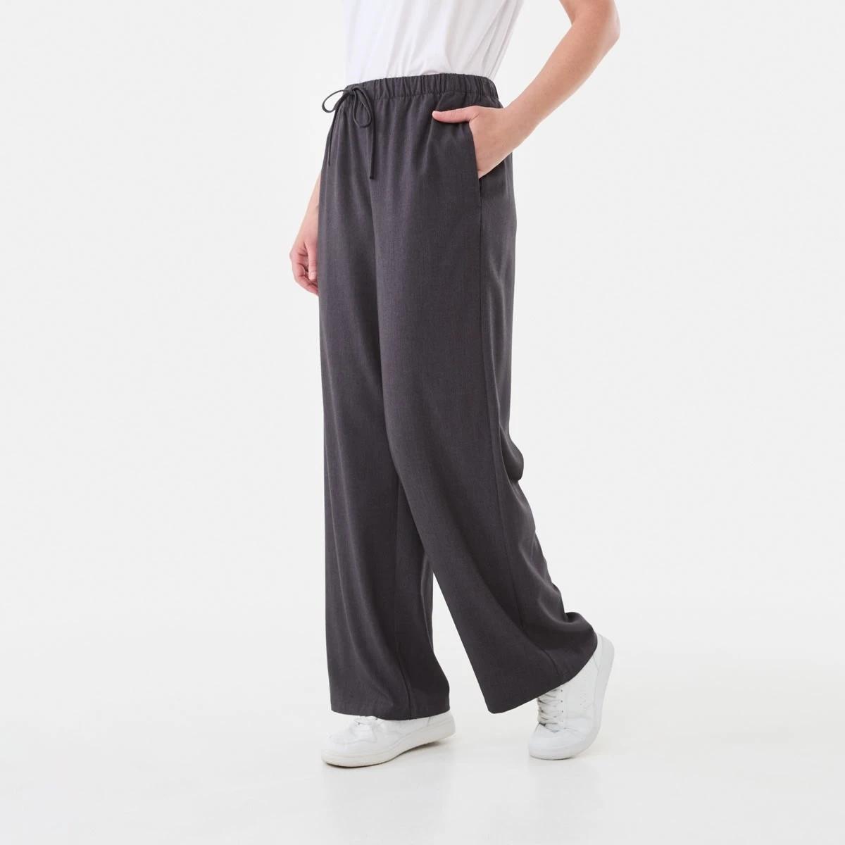 2 Pull On Pants Gry Chmrle, 2 of 5