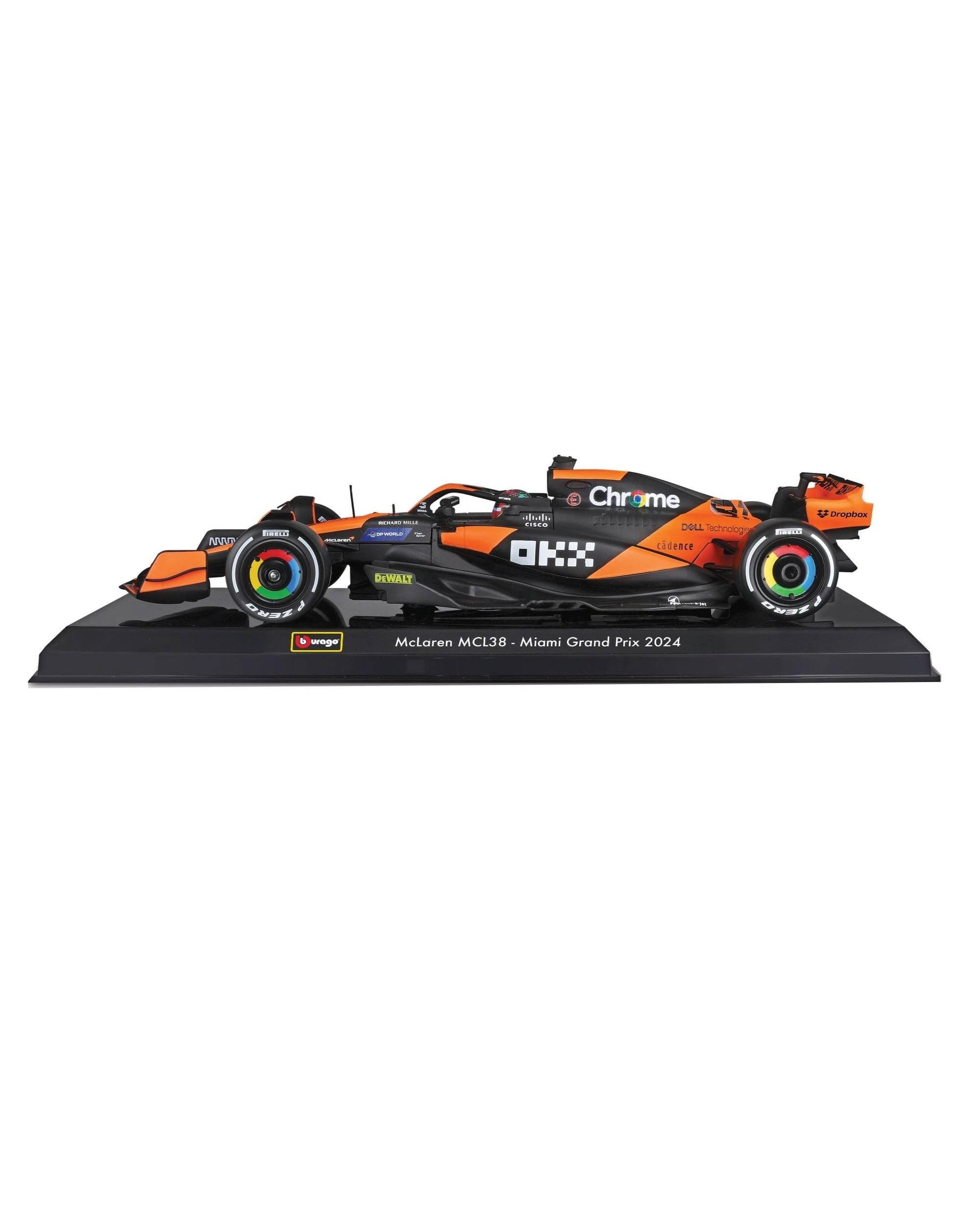 9 Bburago F1 2024 McLaren MCL38 #81 Piastri with Helmet 1:24 Diecast Model Kit, 9 of 9