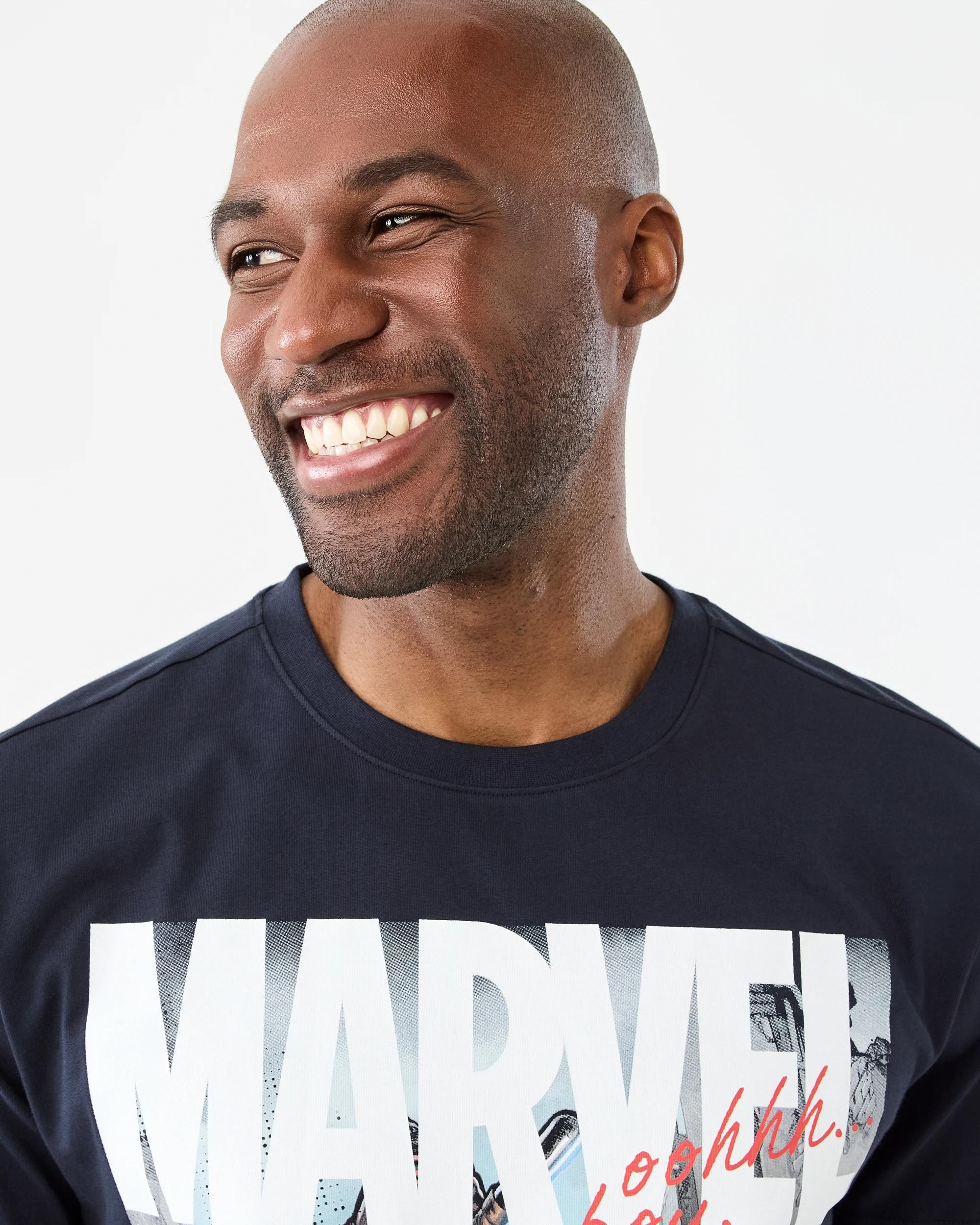 4 Marvel License T-shirt Sky Cptn, 4 of 5