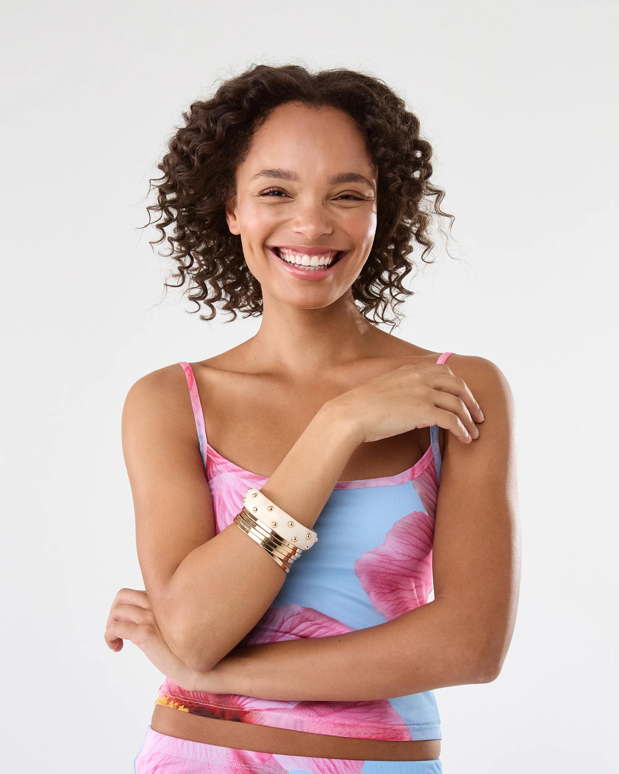 6 5 Pack Thin Bangles Gold, 6 of 10