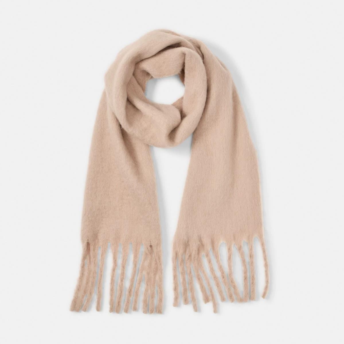 1 Fluffy Scarf Bone Beige, 1 of 3