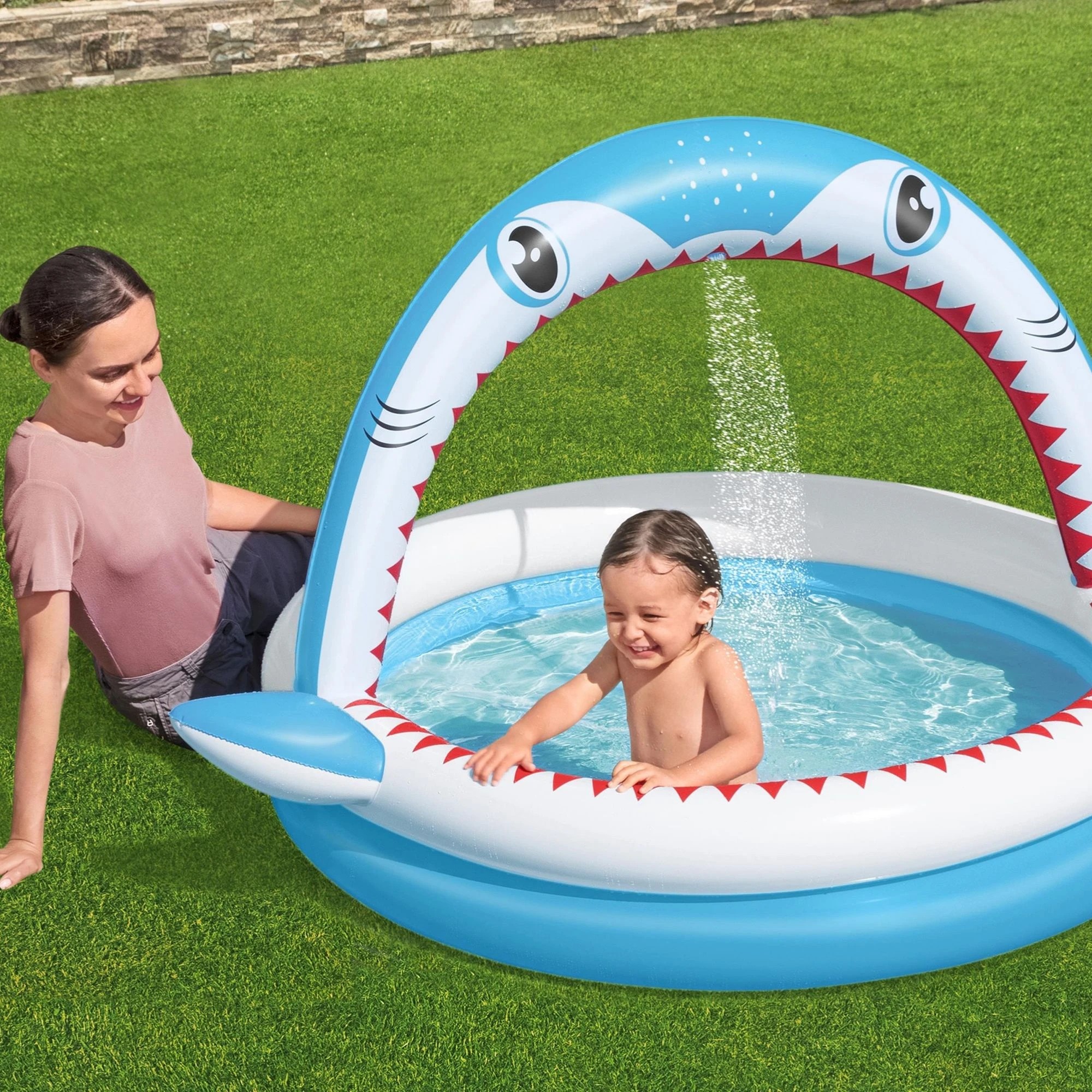 3 Bestway 64" x 50" x 36"/1.63m x 1.27m x 92cm Sharktastic Sprinkler Play Pool, 3 of 5