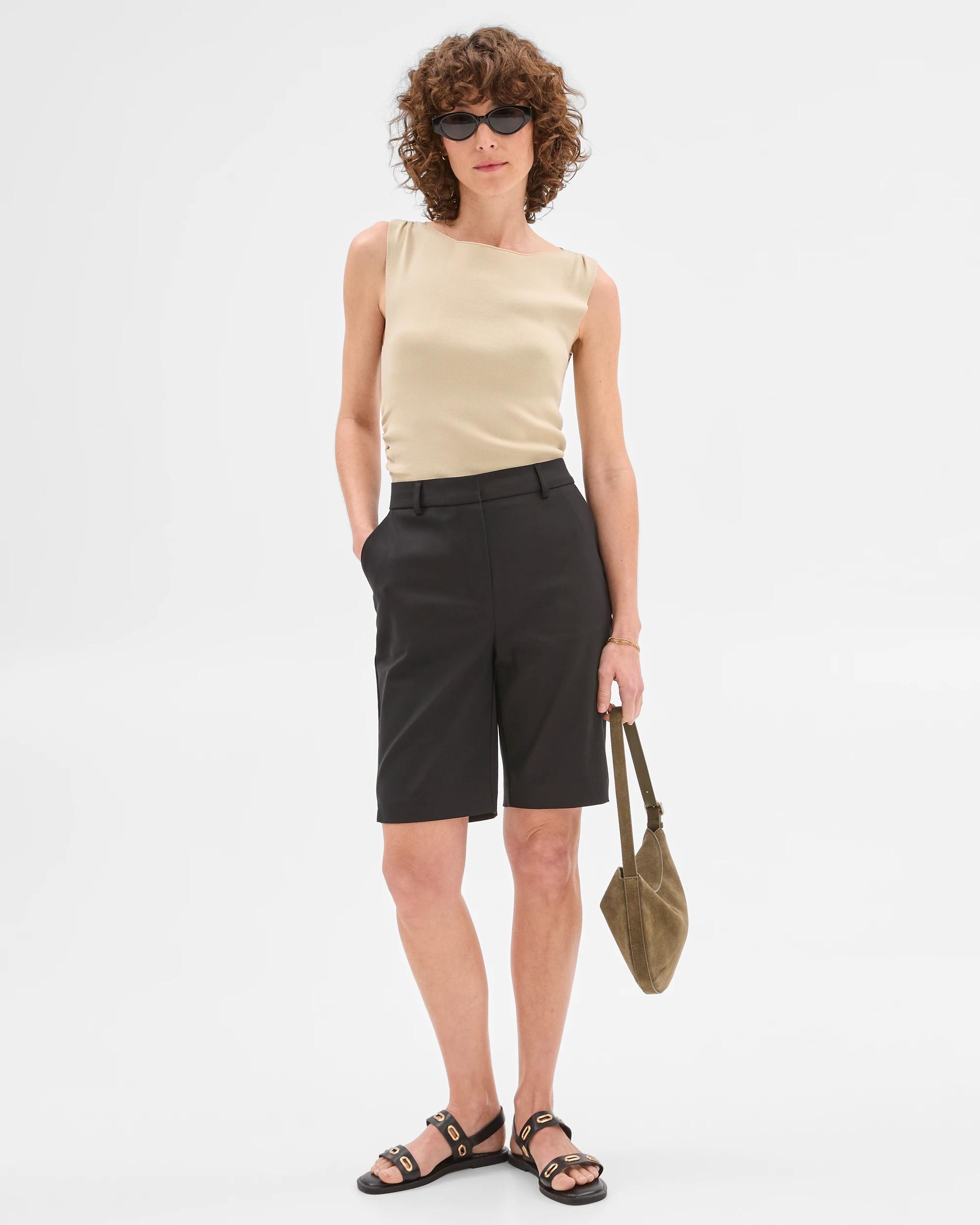 1 Tailored Slim Shorts - Preview BLACK, 1 of 6