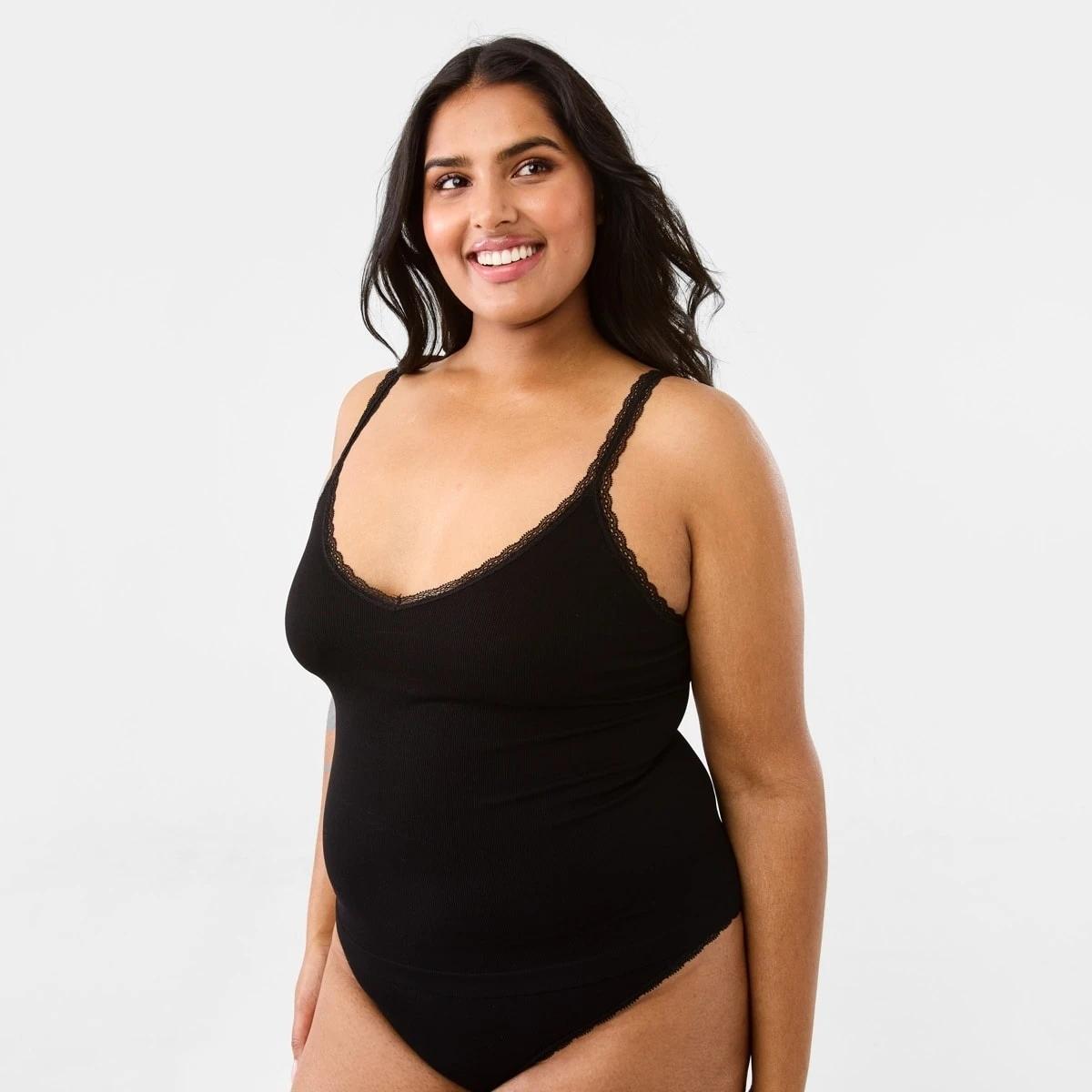 4 Ribbed Seamfree Cami Black, 4 of 9