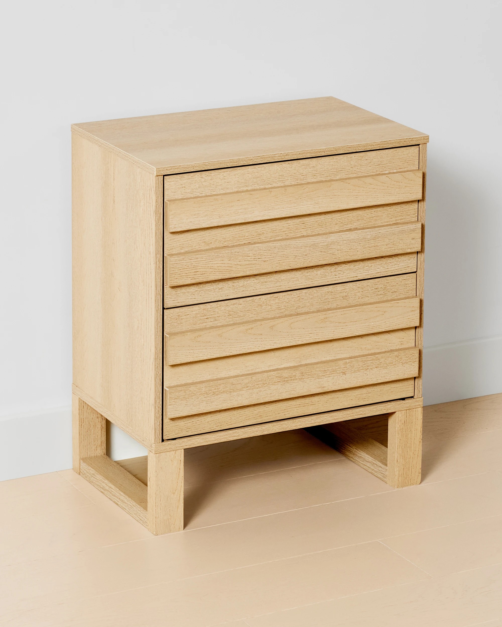 4 Sadie 2 Drawer Bedside Table - Light Oak, 4 of 9