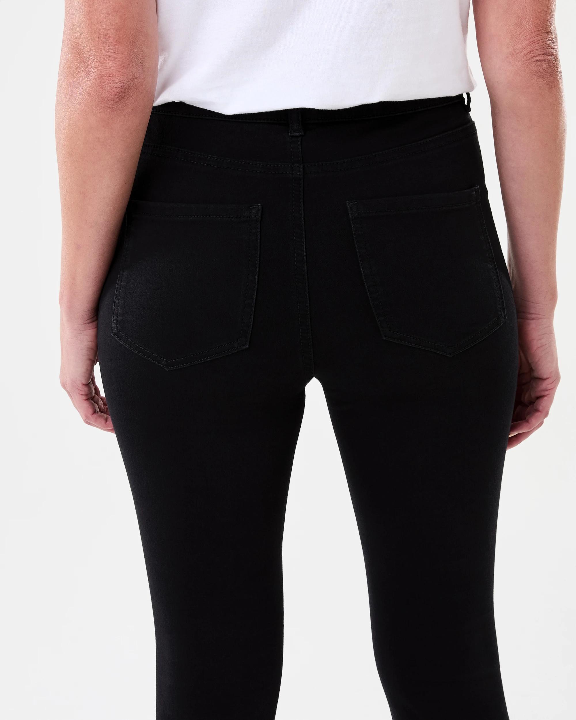 6 Soft Touch High Rise Jeans BLACK WASH, 6 of 8