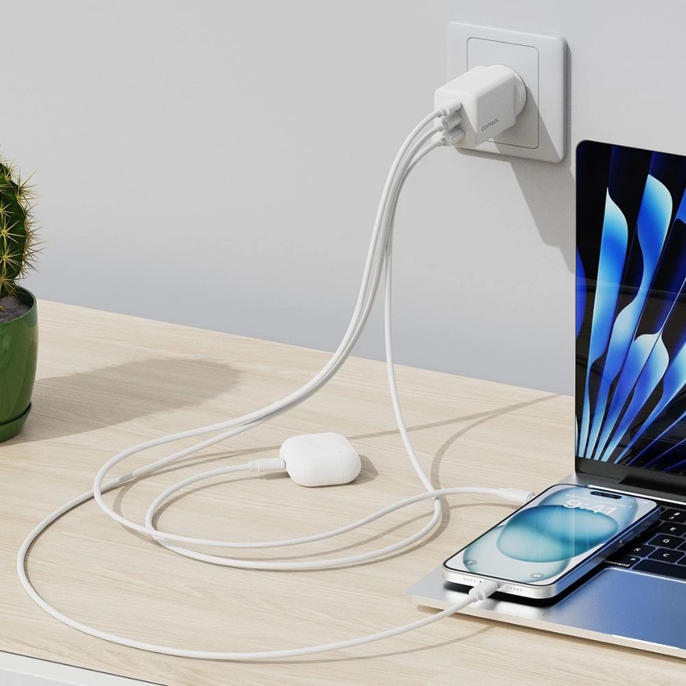 4 Comsol 67W USB-C GaN Charger with 2 USB-C Cables, 4 of 7