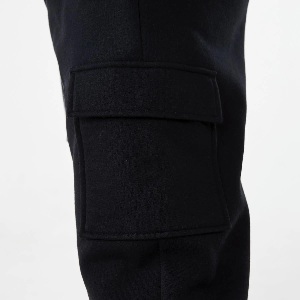 6 Cargo Trackpants Black, 6 of 6