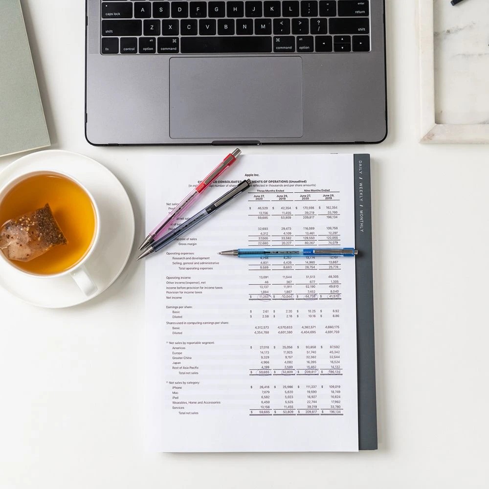 7 PILOT BP-145 Retractable Ballpoint Pen Fine 0.7mm Blue 4 Pk, 7 of 8