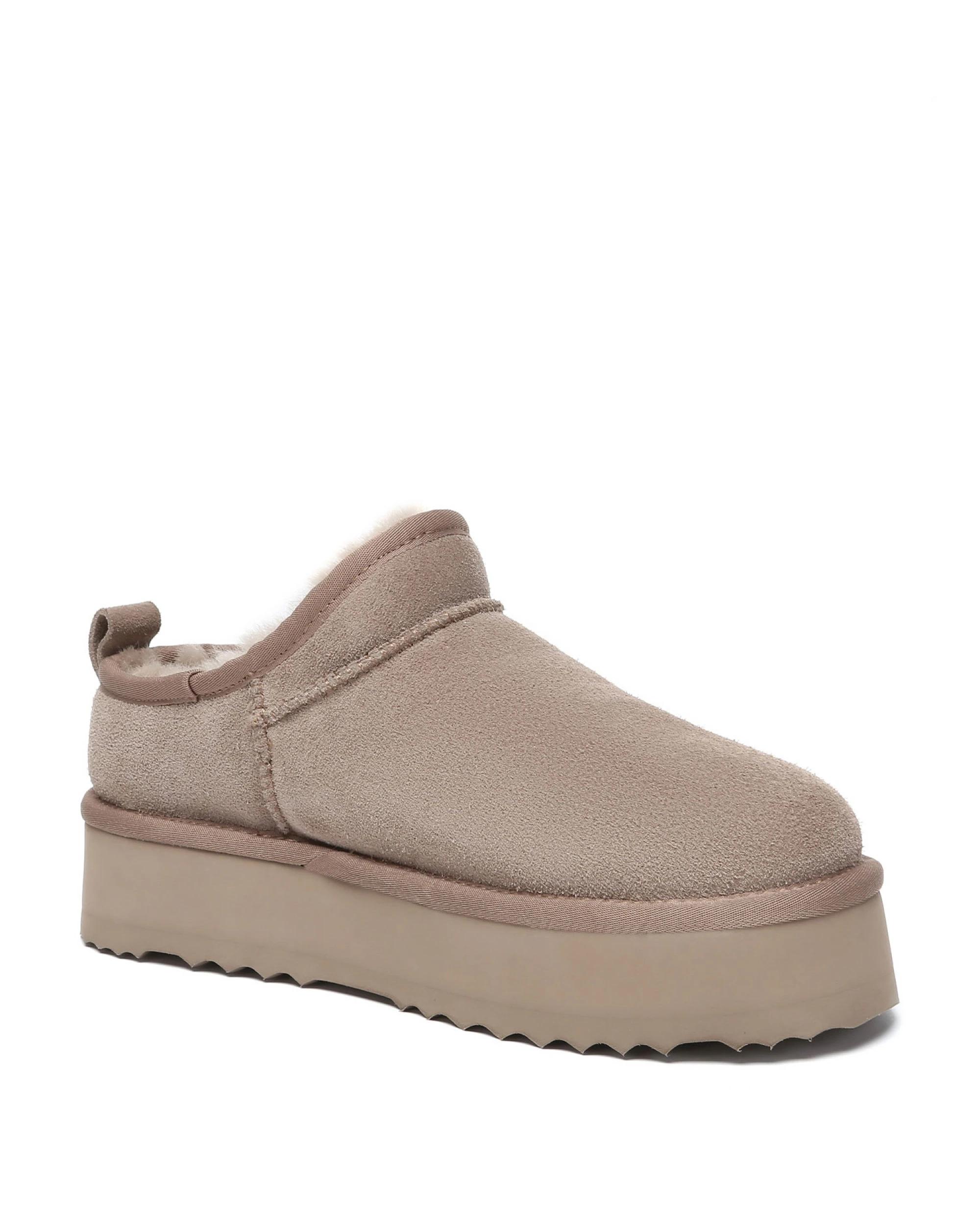 2 Australian Shepherd UGG Womens Nano Classic Platform Boots BROWN, 2 of 5