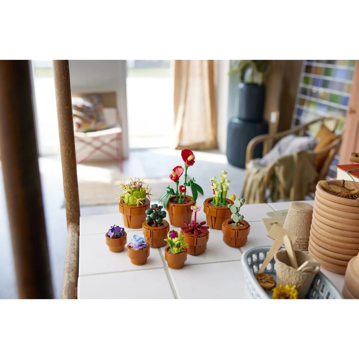 9 LEGO Icons Tiny Plants 10329, 9 of 11