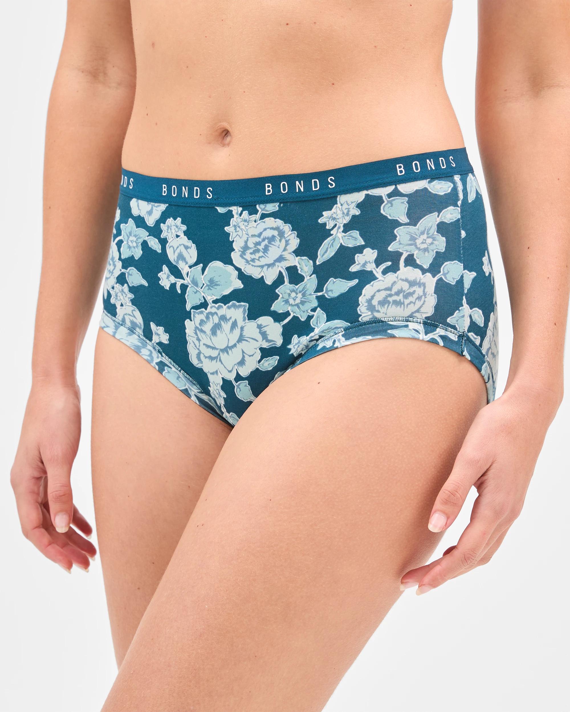 3 Bonds 3 Pack Cottontails Full Briefs HEIRLOOM FLORAL BLUE/MUTED SAGE/SHIBORI, 3 of 4