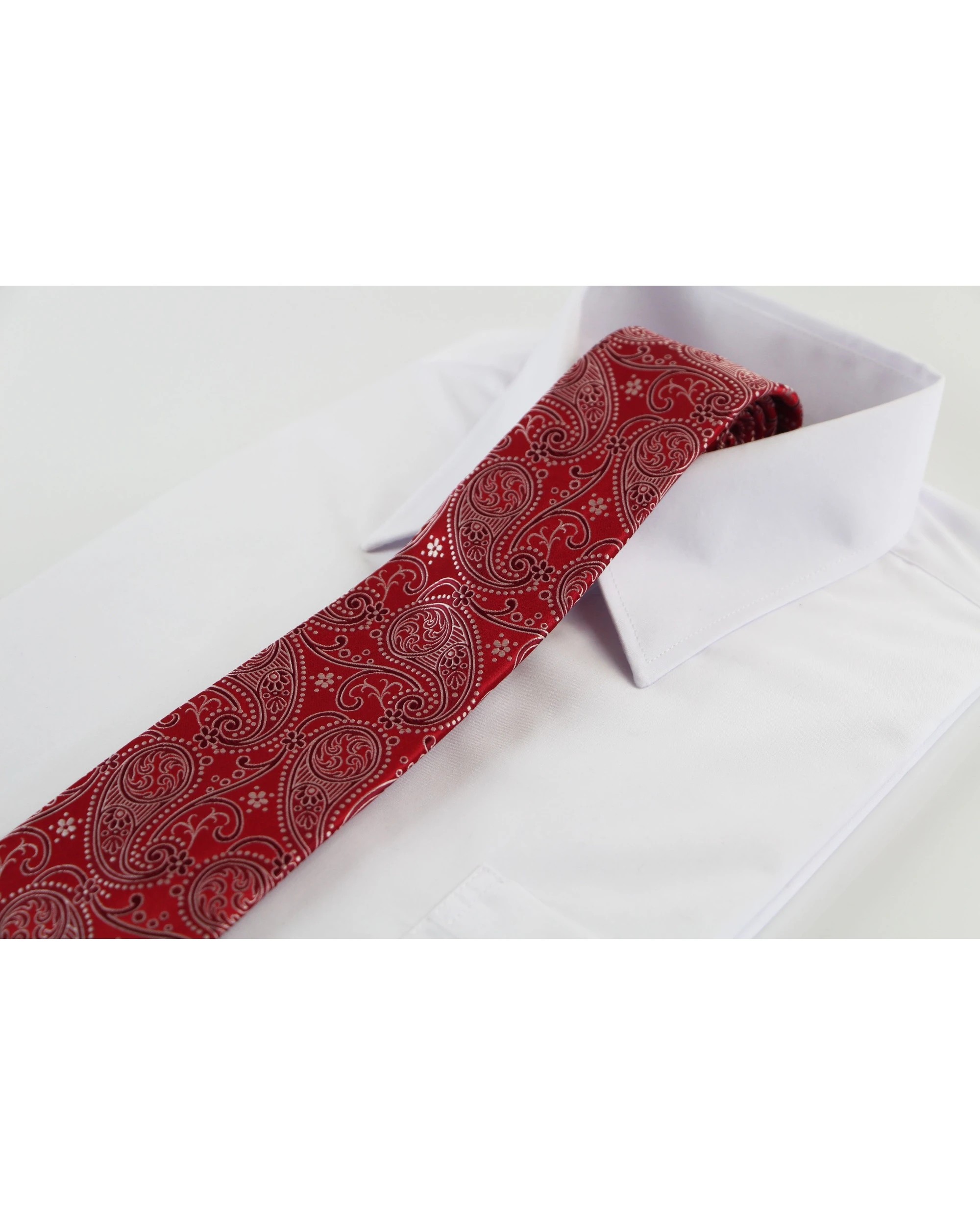 1 Zasel Mens Red & Silver Paisley Patterned 8cm Neck Tie, 1 of 2