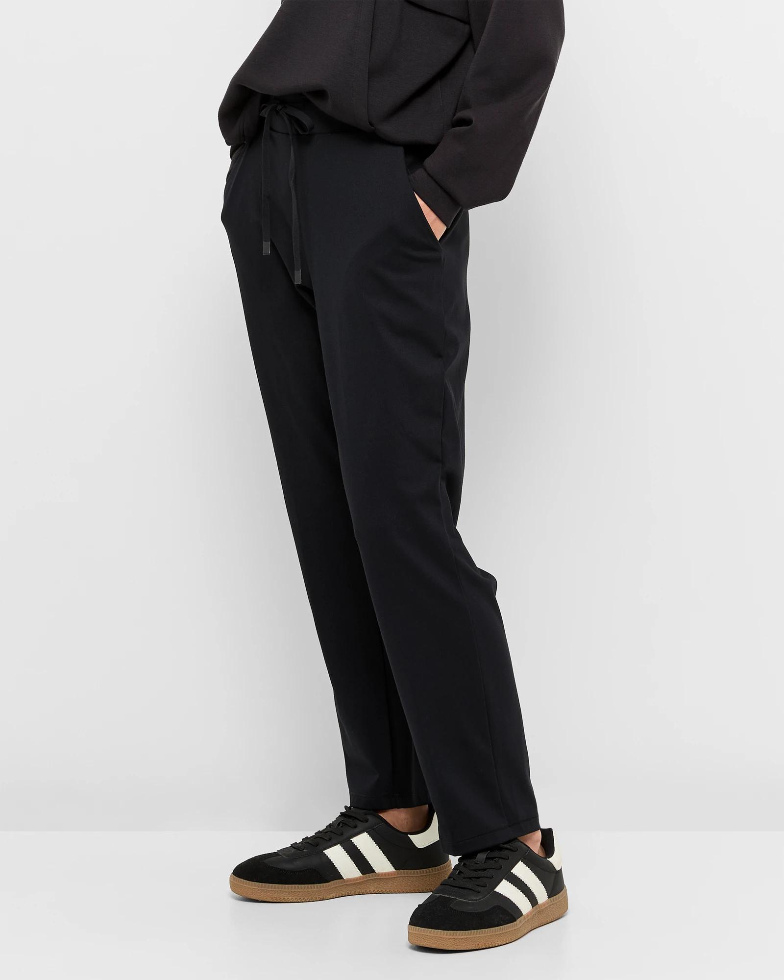 3 Target Active 7/8 Length Relaxed Travel Pants BLACK, 3 of 6