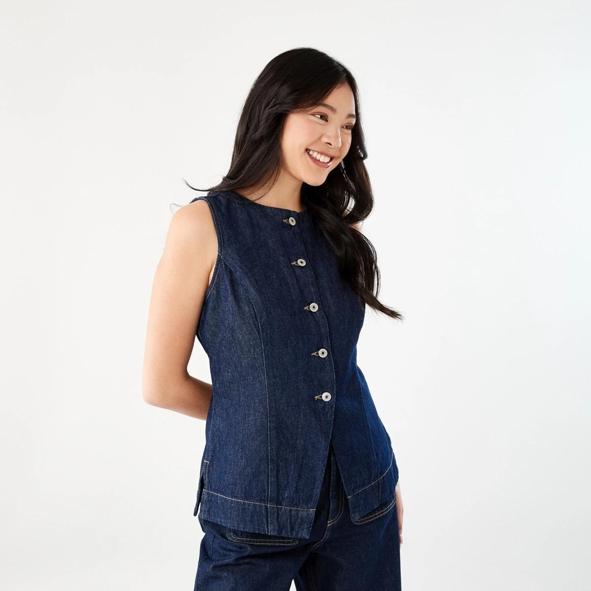 3 Sleeveless Longline Denim Vest INDIGO WASH, 3 of 8