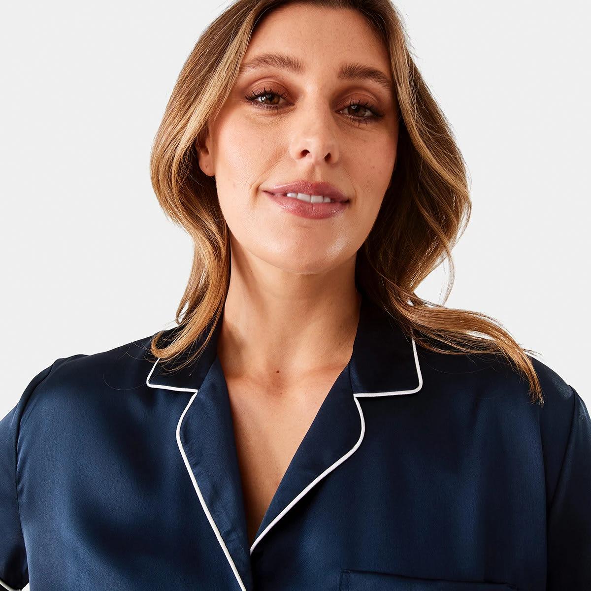 4 Short Sleeve Top and Shorts Satin Pyjama Set DEEP NAVY, 4 of 10