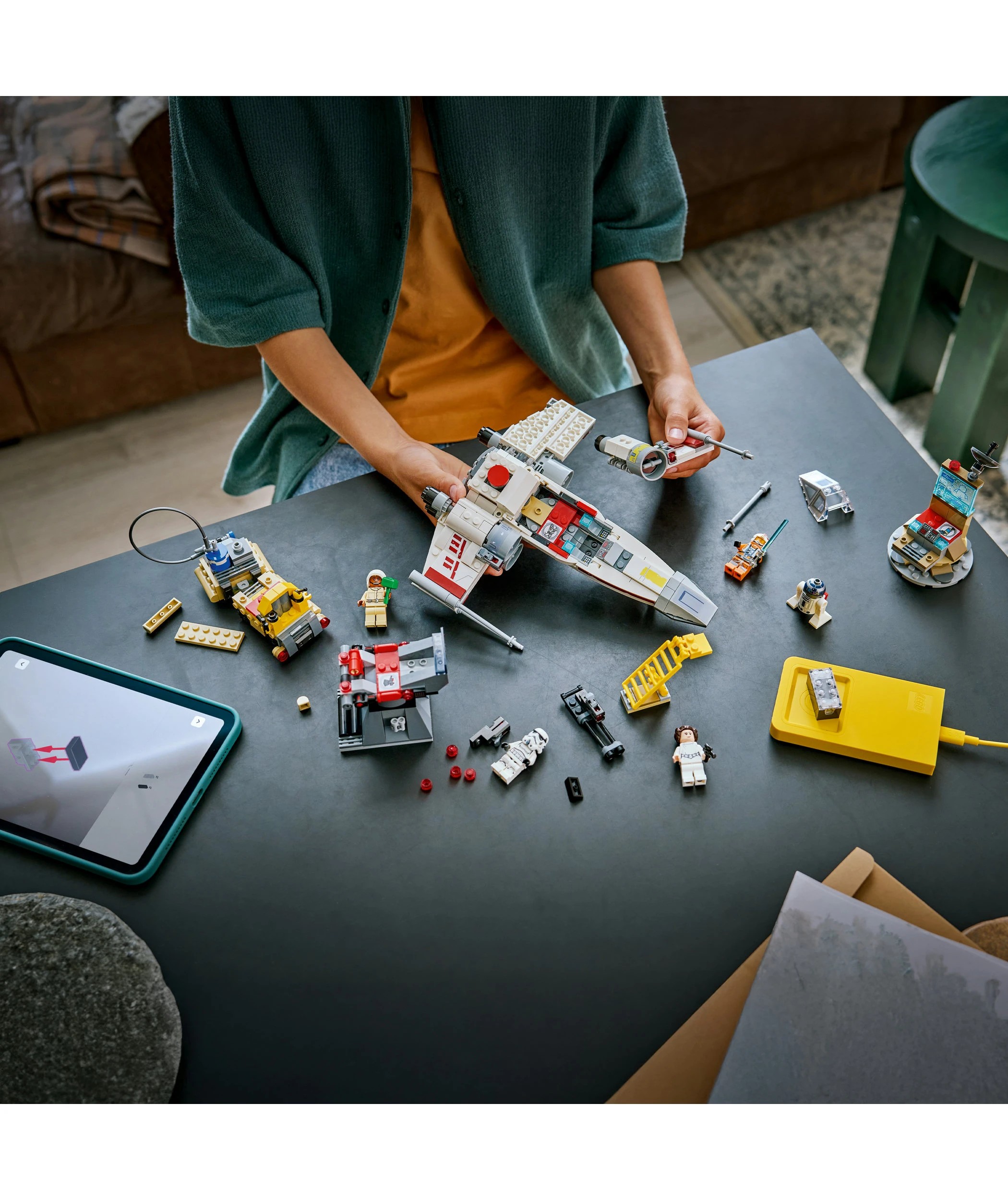 9 LEGO Star Wars SMART Play: Luke's Red Five X-Wing 75423, 9 of 11