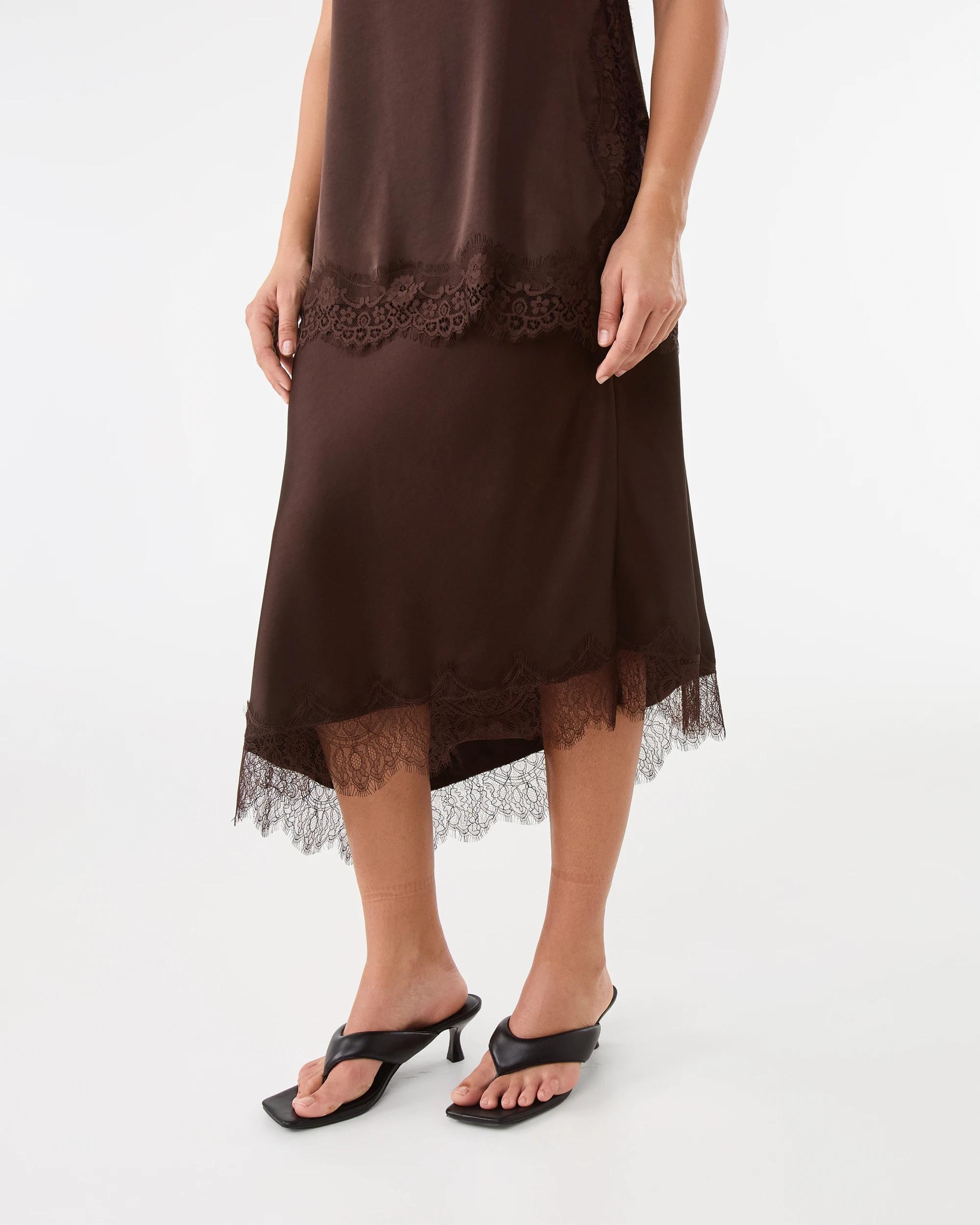 1 Lace Trim Satin Skirt Cbean, 1 of 6
