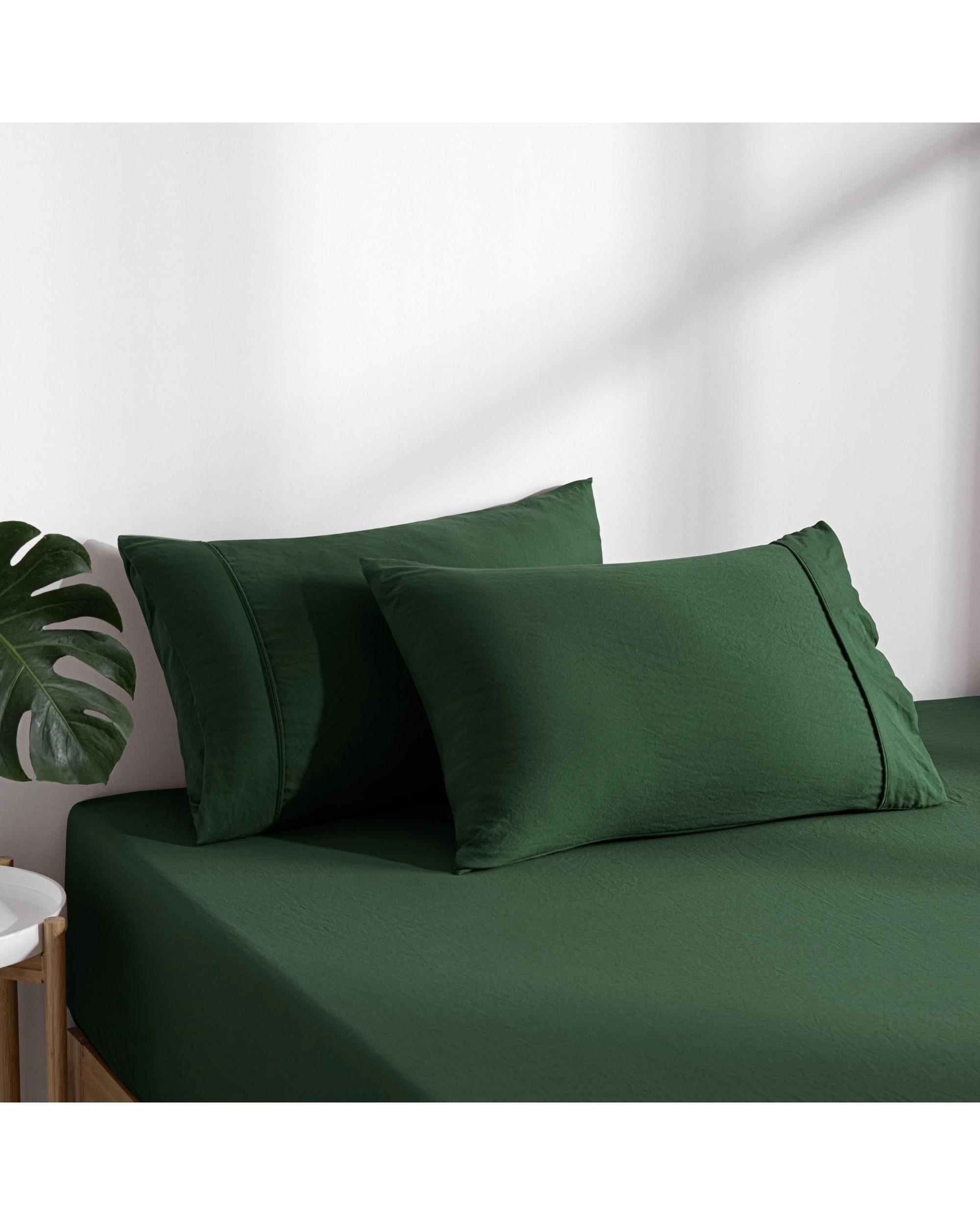 3 Dreamaker Superfine Washed Microfibre Combo Fitted Sheet Set - King Single Bed - Hunter Green, 3 of 8