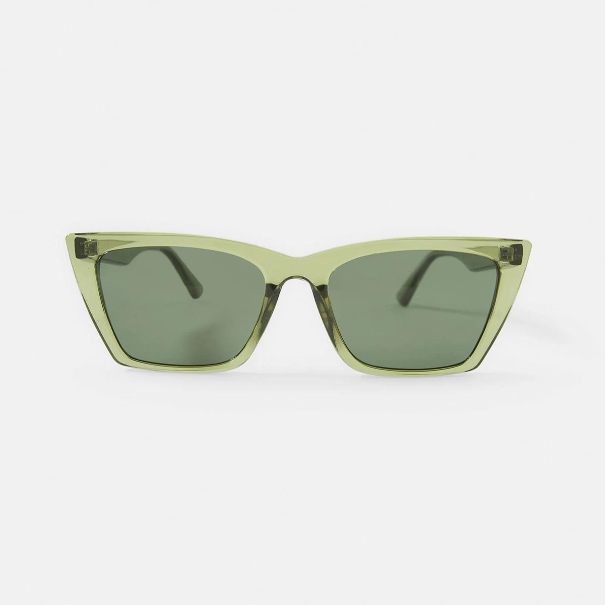 1 Cat Eye Sunglasses Green1, 1 of 6