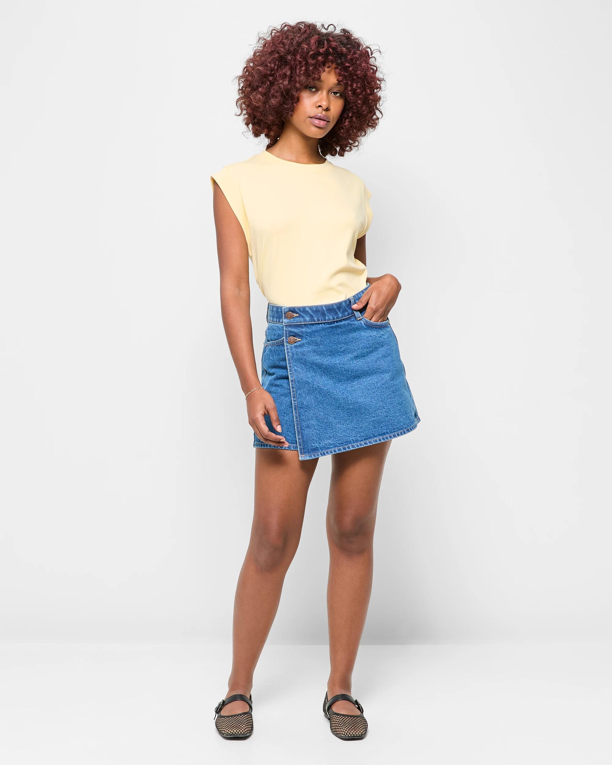 2 Target Petites Denim Skort MEDITERRANEAN BLUE, 2 of 5