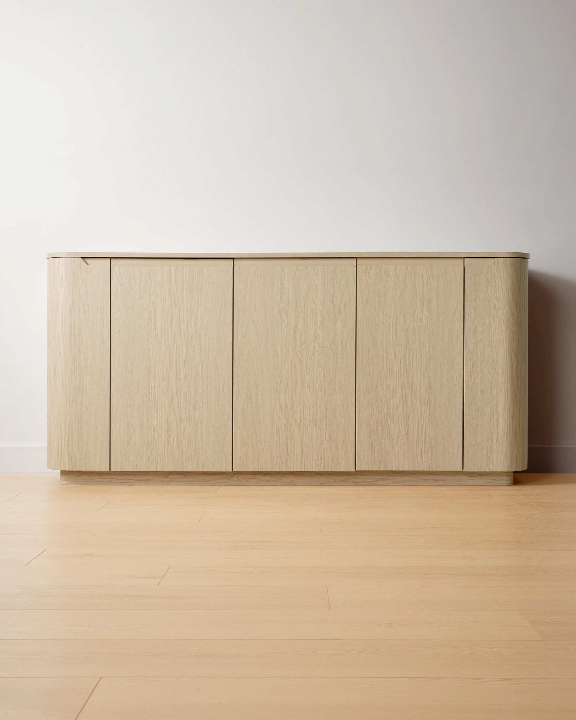 3 Miles 5 Door Sideboard - Light Oak, 3 of 7