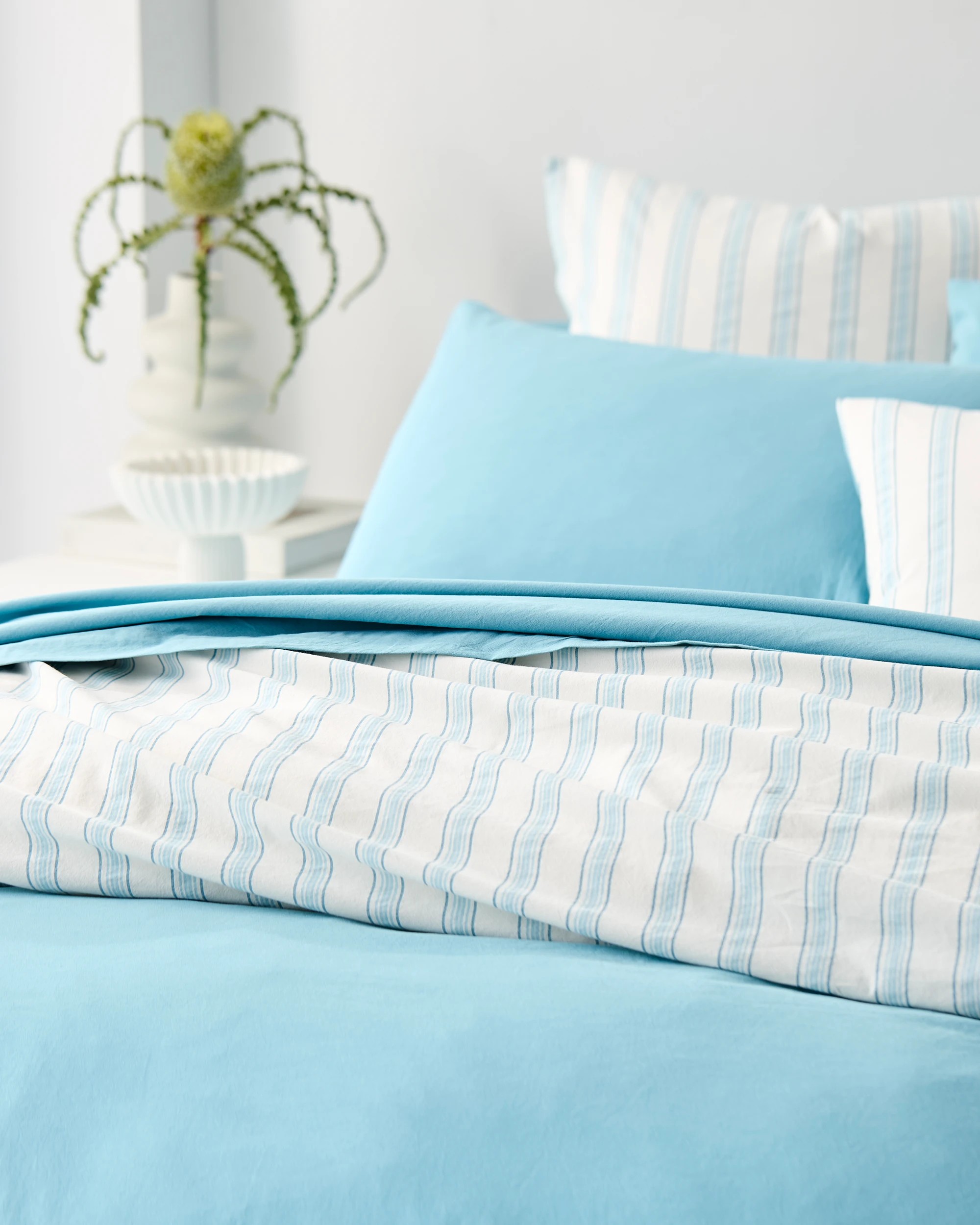 3 Arlo Cotton Stonewash Quilt Cover Set - Single Bed - Blue, 3 of 7